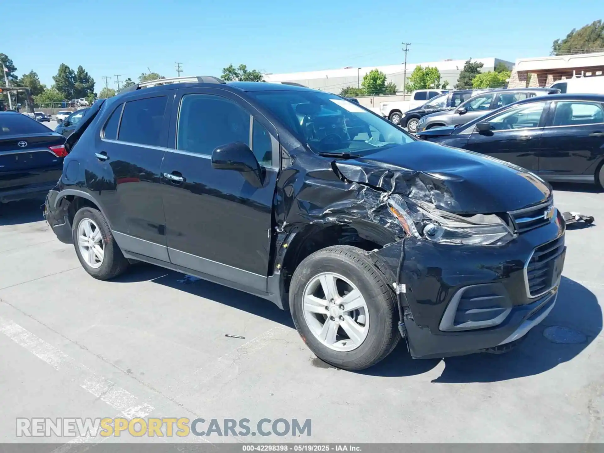 1 Photograph of a damaged car KL7CJLSB9KB912284 CHEVROLET TRAX 2019