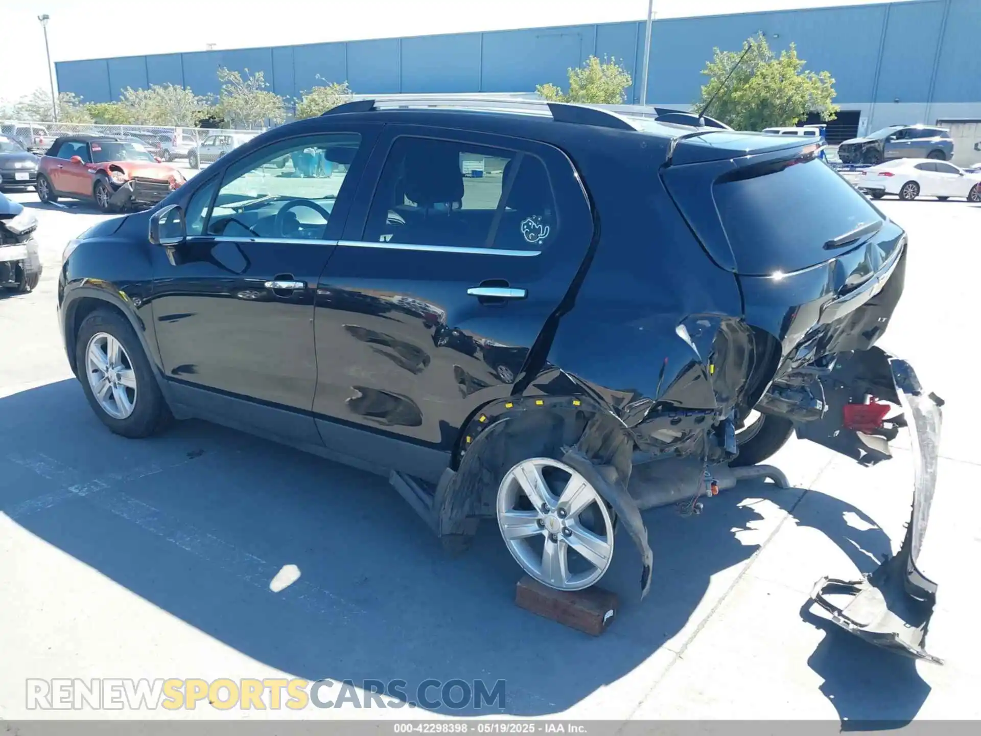 3 Photograph of a damaged car KL7CJLSB9KB912284 CHEVROLET TRAX 2019