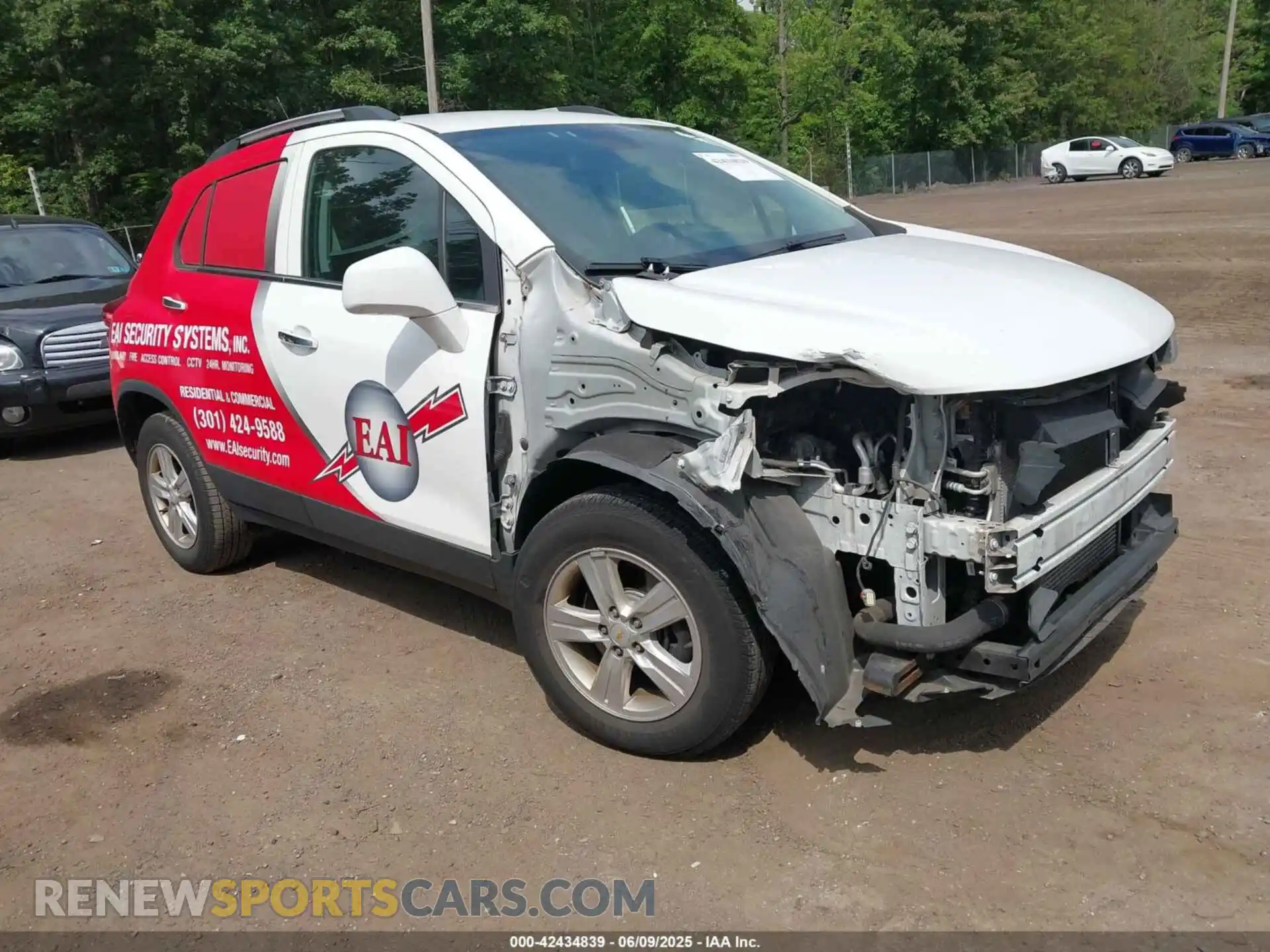 1 Photograph of a damaged car KL7CJPSB0KB905232 CHEVROLET TRAX 2019