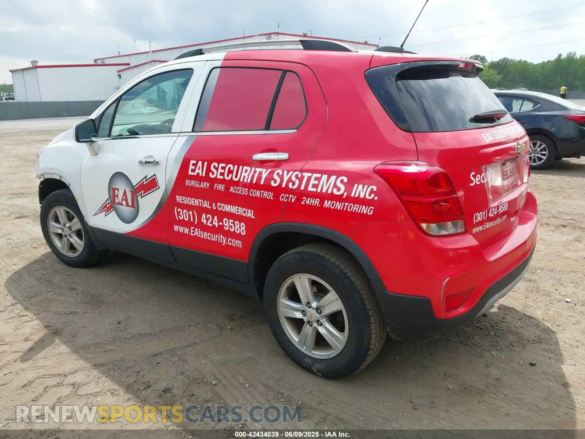 3 Photograph of a damaged car KL7CJPSB0KB905232 CHEVROLET TRAX 2019