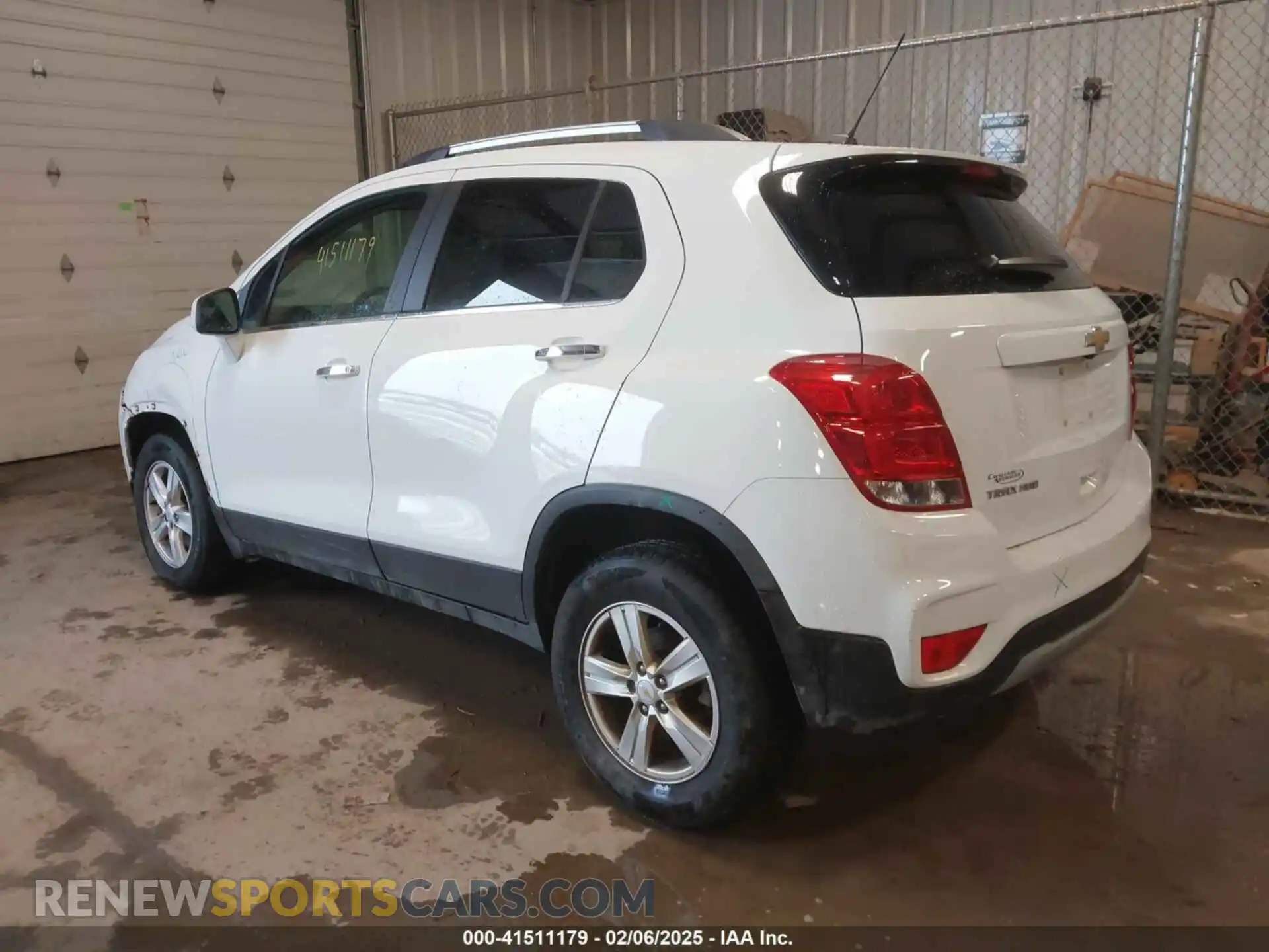 3 Photograph of a damaged car KL7CJPSB0KB925917 CHEVROLET TRAX 2019