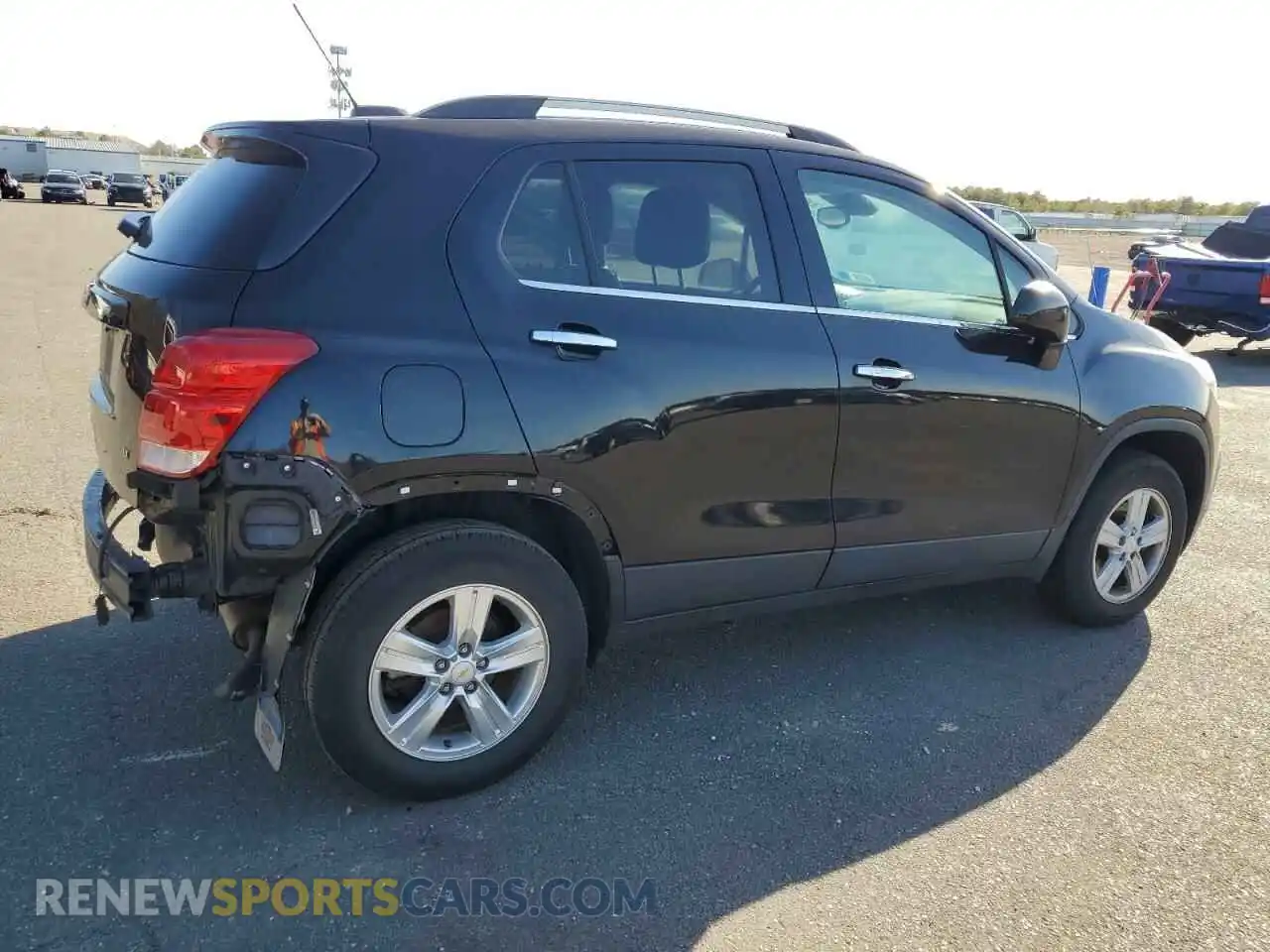3 Photograph of a damaged car KL7CJPSB1KB822196 CHEVROLET TRAX 2019