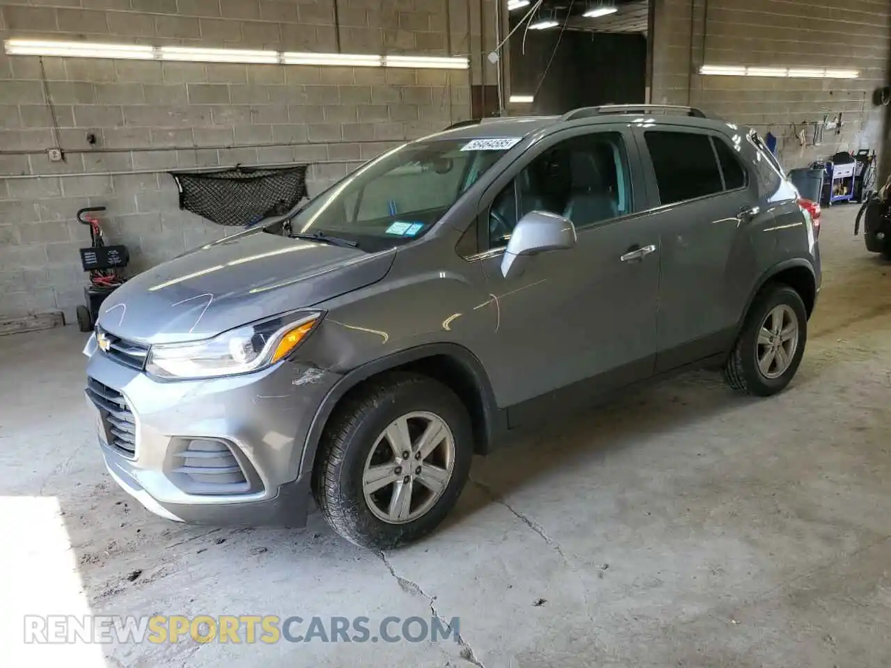 1 Photograph of a damaged car KL7CJPSB2KB874310 CHEVROLET TRAX 2019