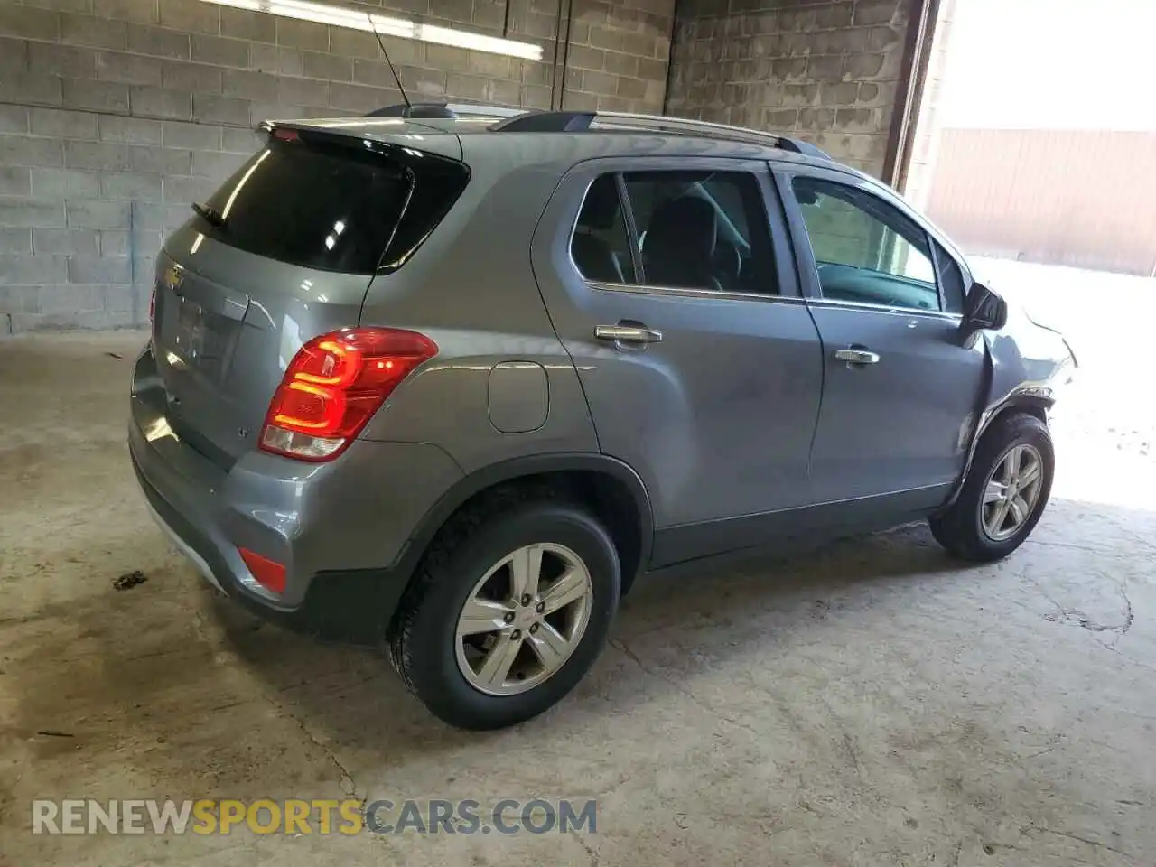 3 Photograph of a damaged car KL7CJPSB2KB874310 CHEVROLET TRAX 2019