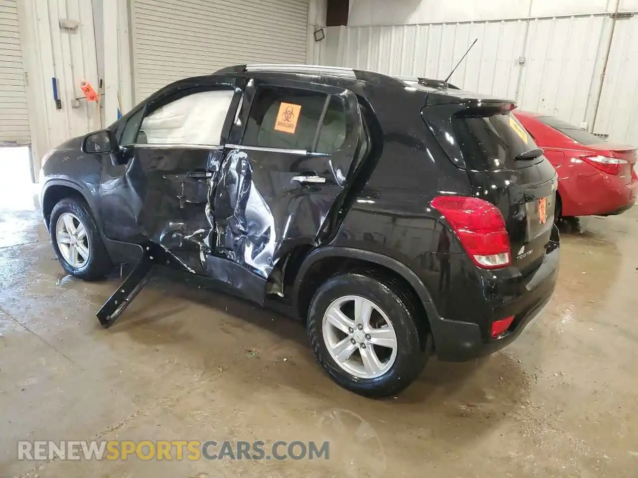 2 Фотография поврежденного автомобиля KL7CJPSB5KB773486 CHEVROLET TRAX 2019