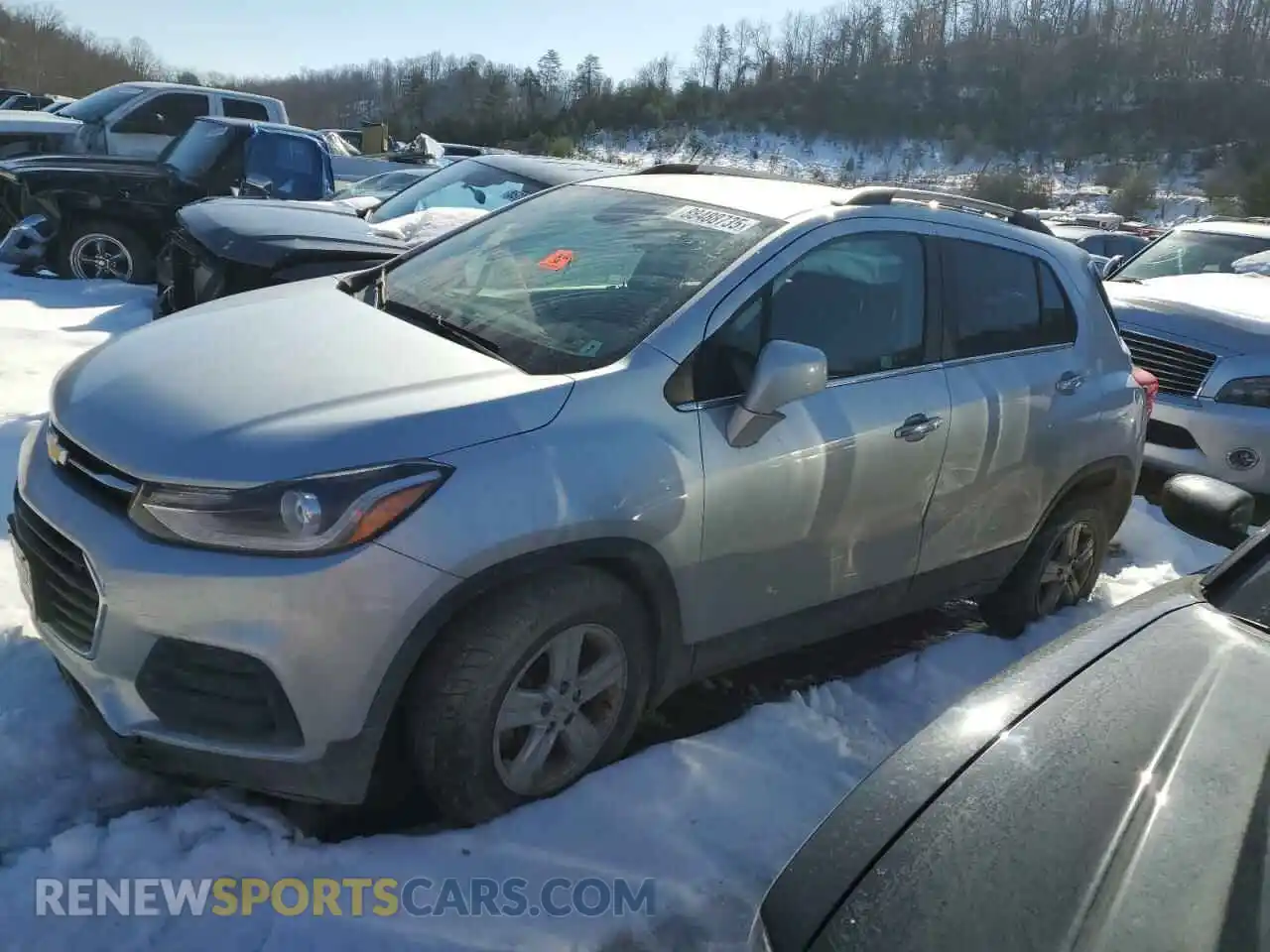 1 Photograph of a damaged car KL7CJPSB5KB911690 CHEVROLET TRAX 2019
