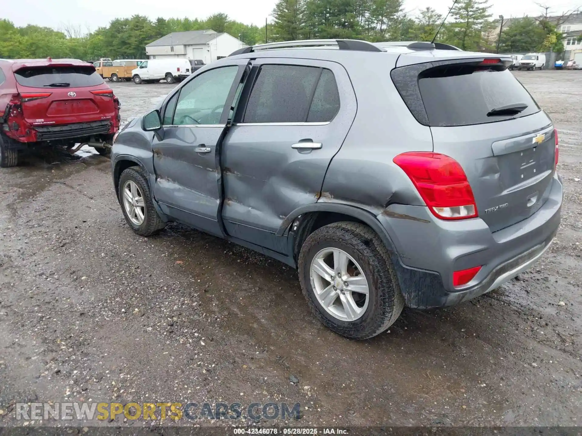 3 Photograph of a damaged car KL7CJPSB6KB811100 CHEVROLET TRAX 2019