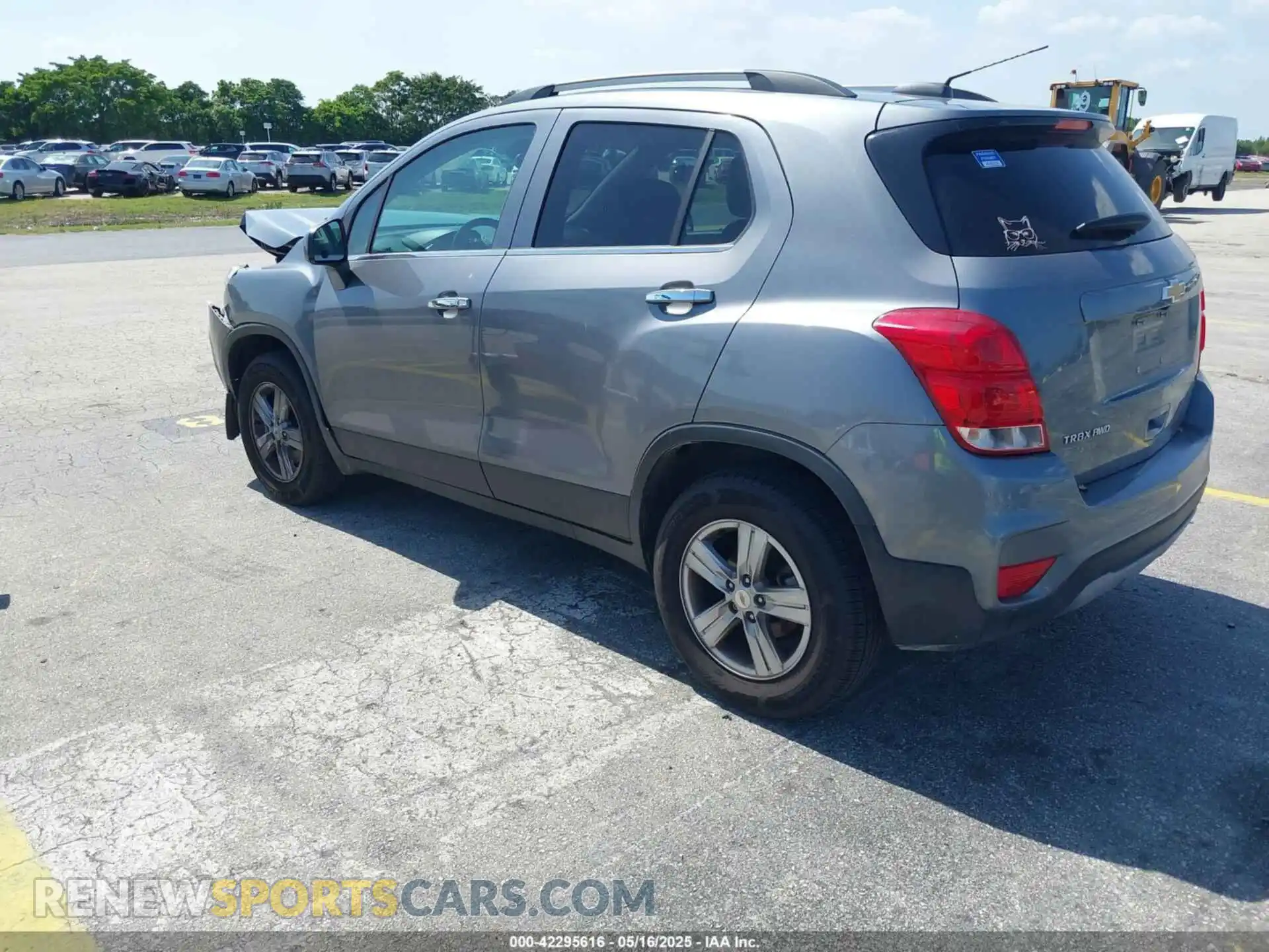 3 Photograph of a damaged car KL7CJPSB6KB879252 CHEVROLET TRAX 2019