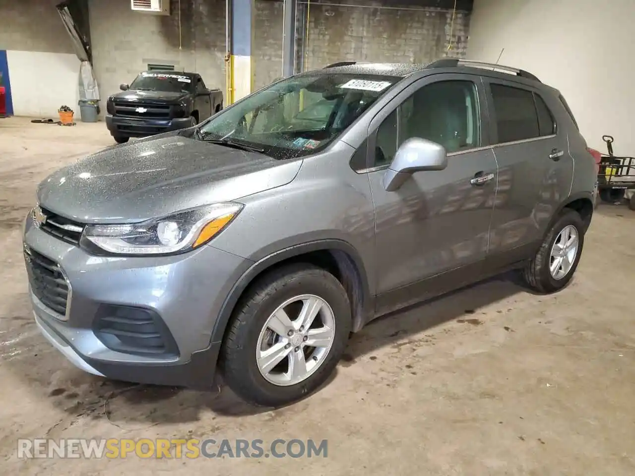 1 Photograph of a damaged car KL7CJPSB9KB810197 CHEVROLET TRAX 2019