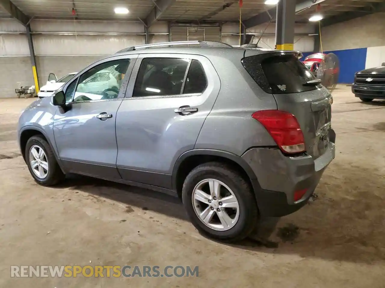 2 Photograph of a damaged car KL7CJPSB9KB810197 CHEVROLET TRAX 2019