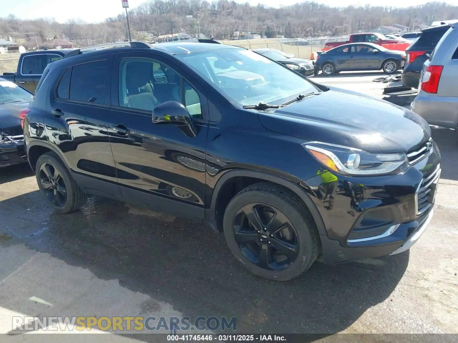 1 Photograph of a damaged car KL7CJRSB7KB854727 CHEVROLET TRAX 2019