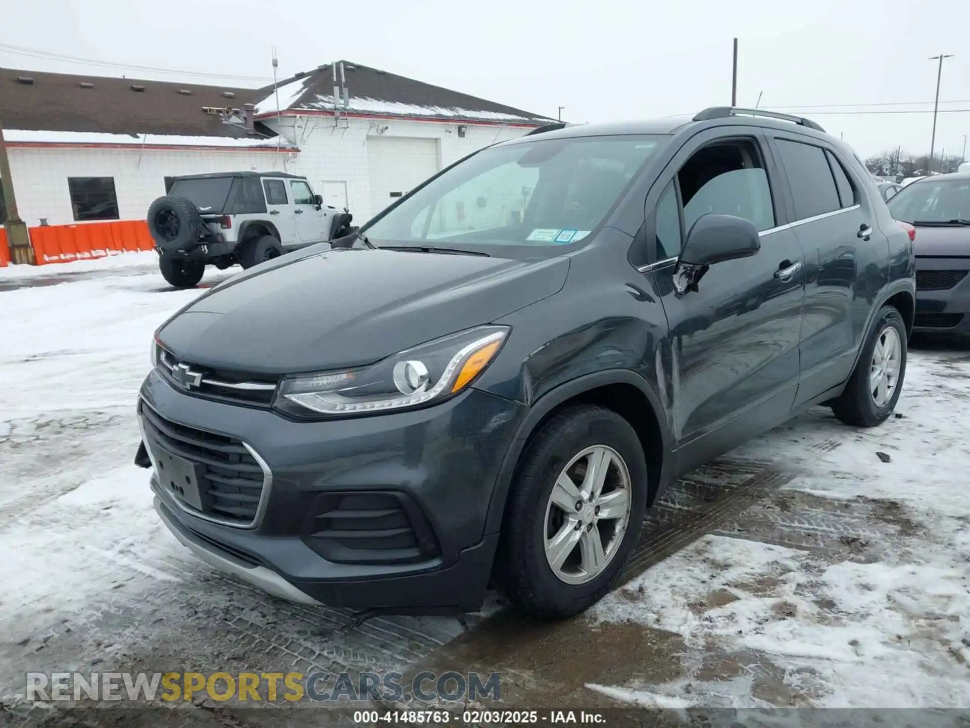 2 Photograph of a damaged car 3GNCJLSB0LL271021 CHEVROLET TRAX 2020