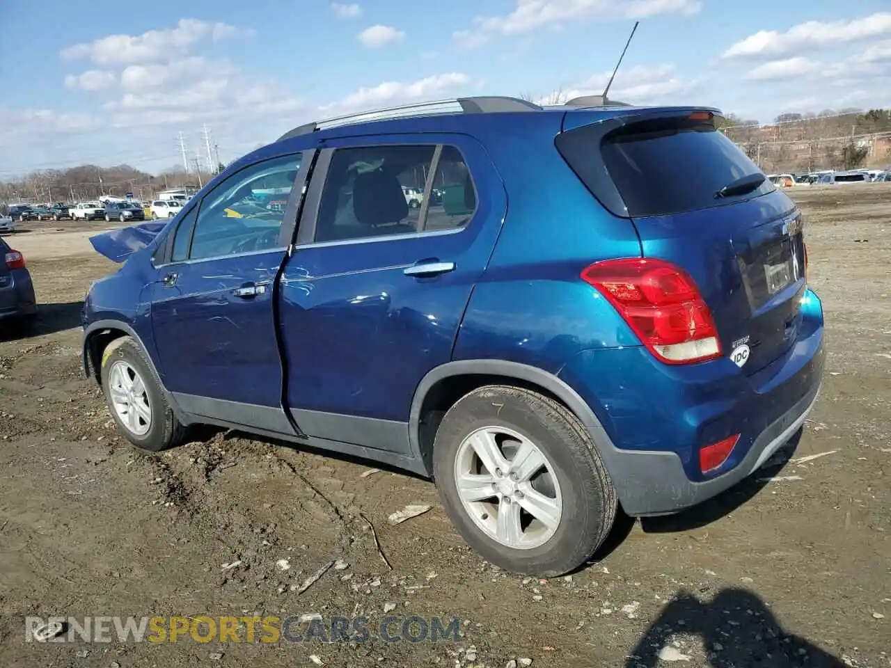 2 Photograph of a damaged car 3GNCJLSB1LL153933 CHEVROLET TRAX 2020