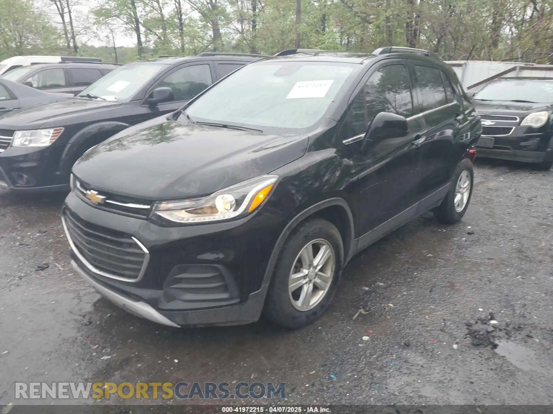 2 Photograph of a damaged car 3GNCJLSB1LL302146 CHEVROLET TRAX 2020
