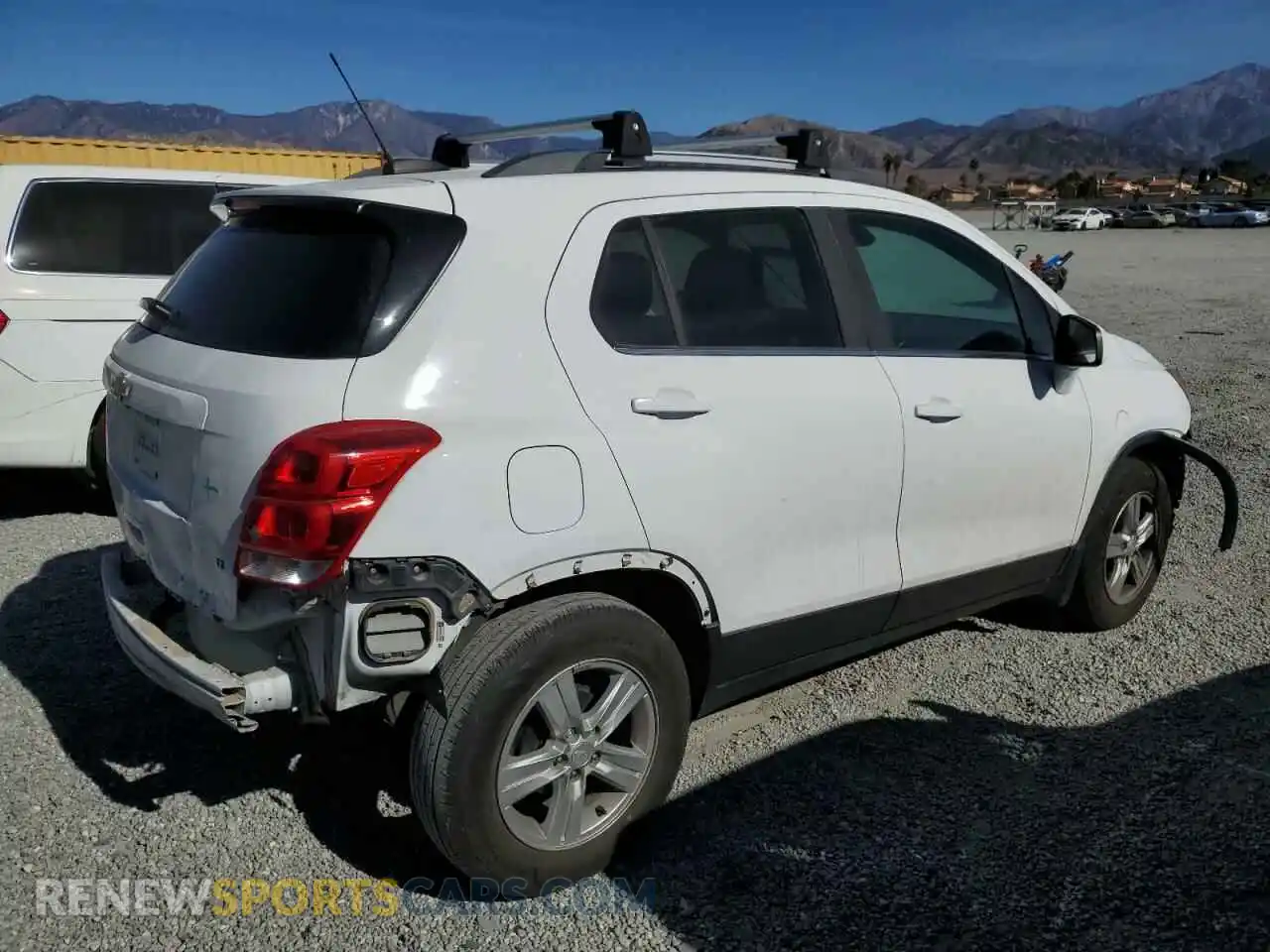 3 Photograph of a damaged car 3GNCJLSB2LL203240 CHEVROLET TRAX 2020