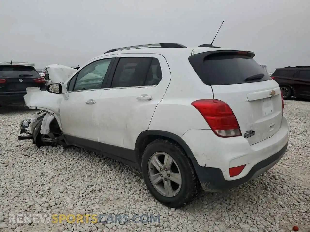 2 Photograph of a damaged car 3GNCJLSB2LL300258 CHEVROLET TRAX 2020