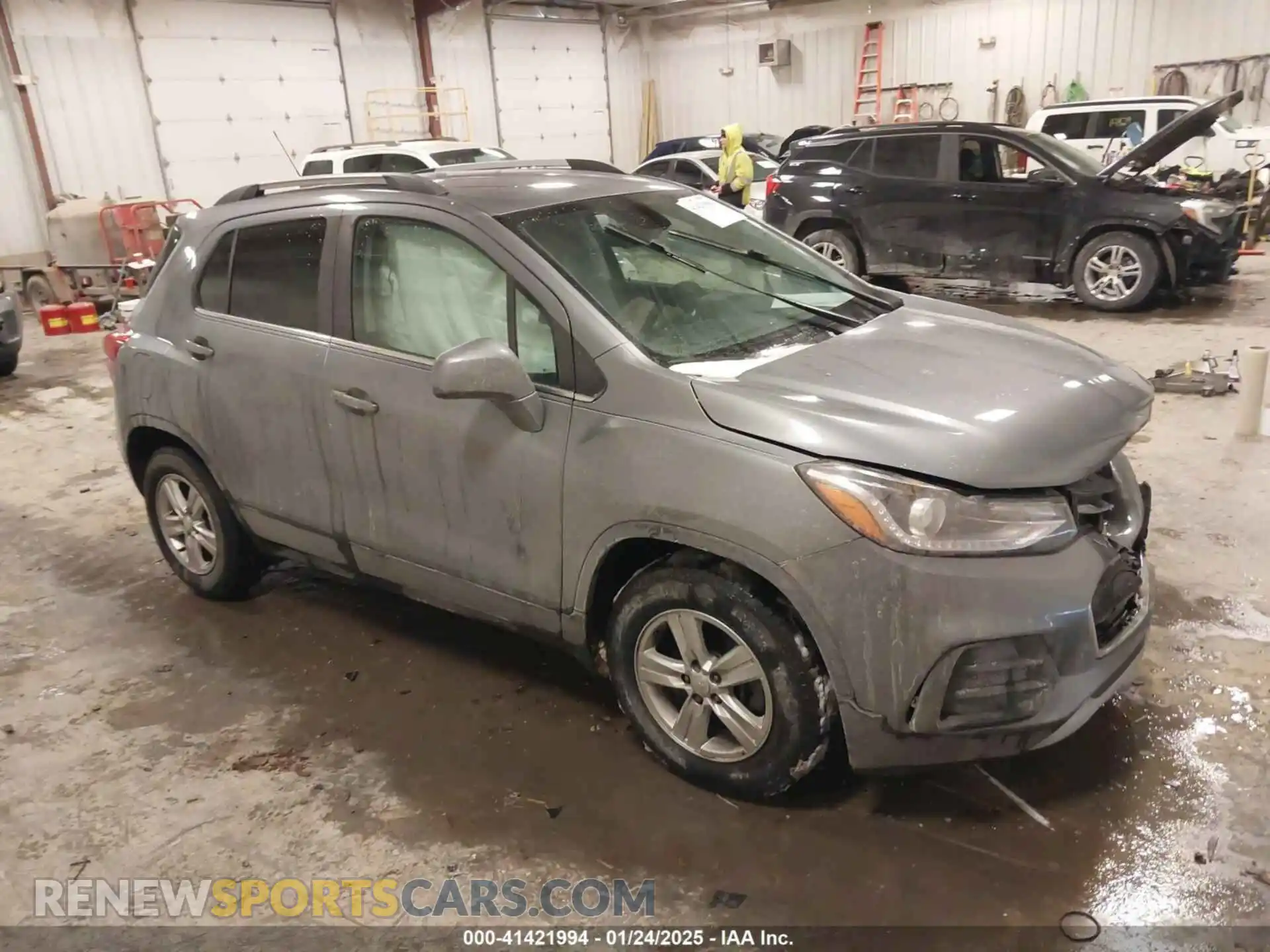 1 Photograph of a damaged car 3GNCJLSB2LL319876 CHEVROLET TRAX 2020
