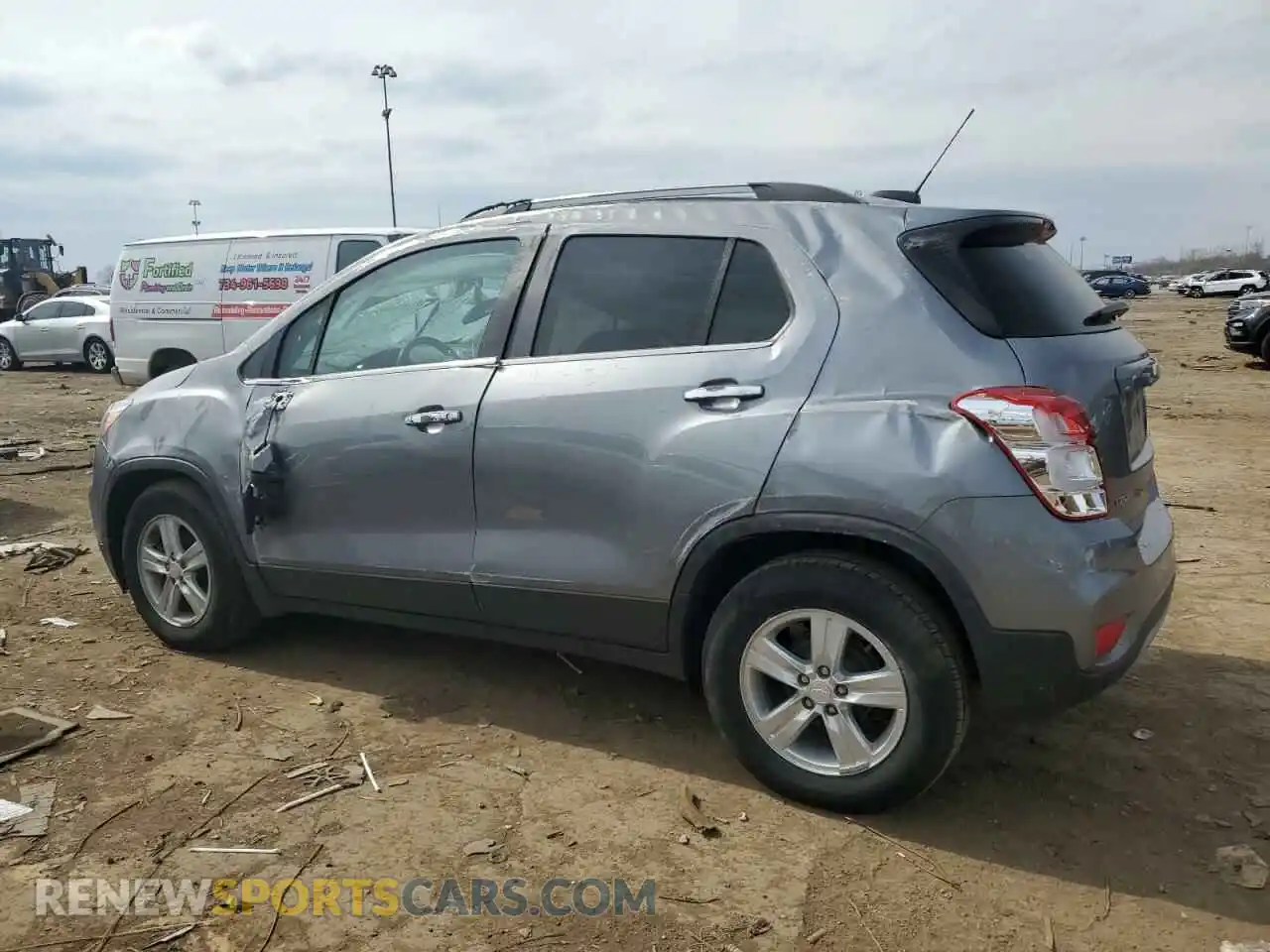 2 Photograph of a damaged car 3GNCJLSB4LL251497 CHEVROLET TRAX 2020