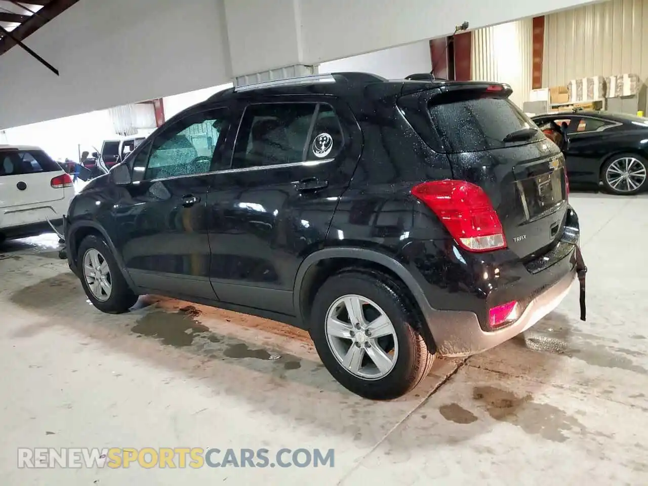 2 Photograph of a damaged car 3GNCJLSB5LL334145 CHEVROLET TRAX 2020