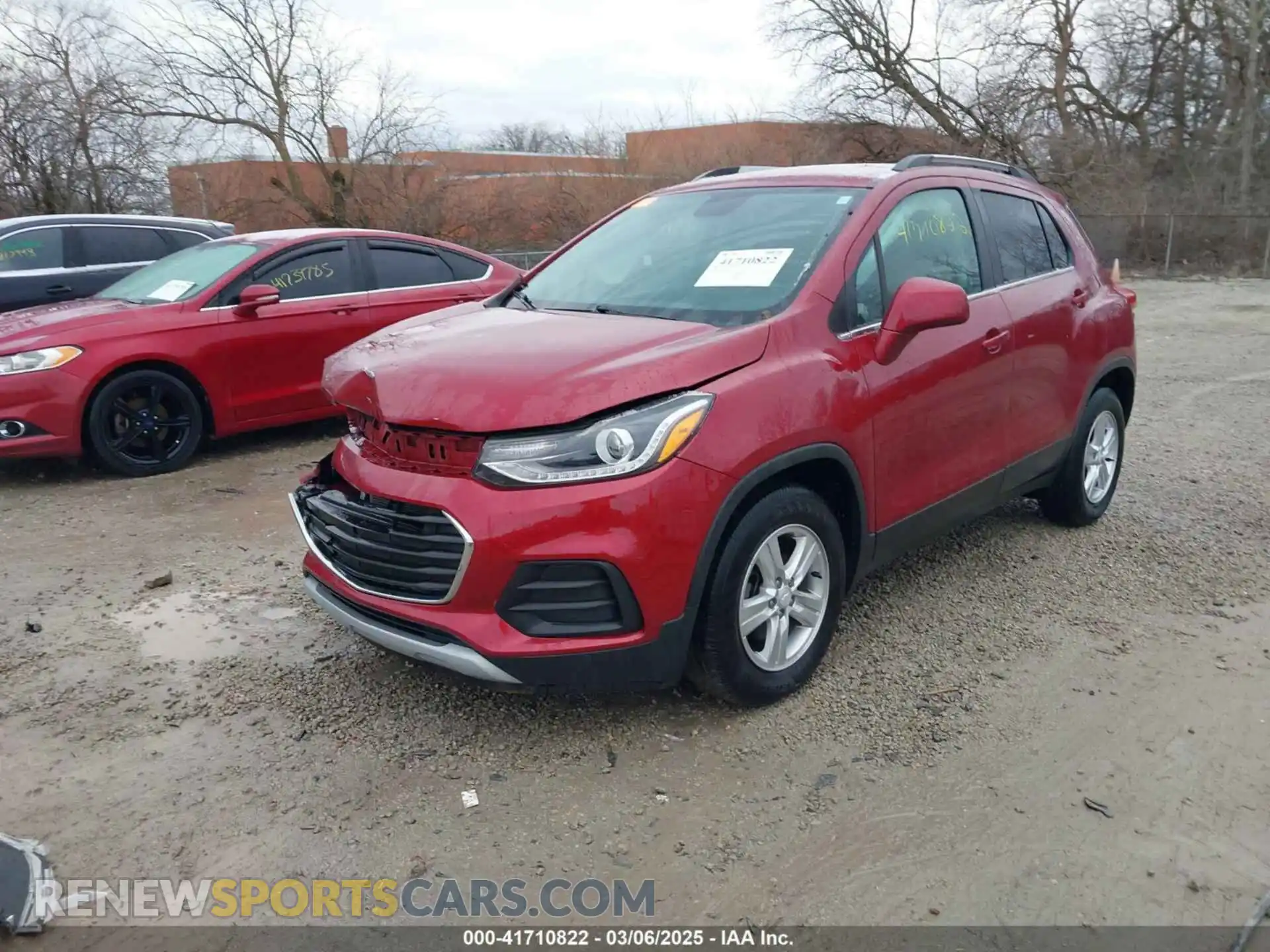 2 Photograph of a damaged car 3GNCJLSB6LL163843 CHEVROLET TRAX 2020