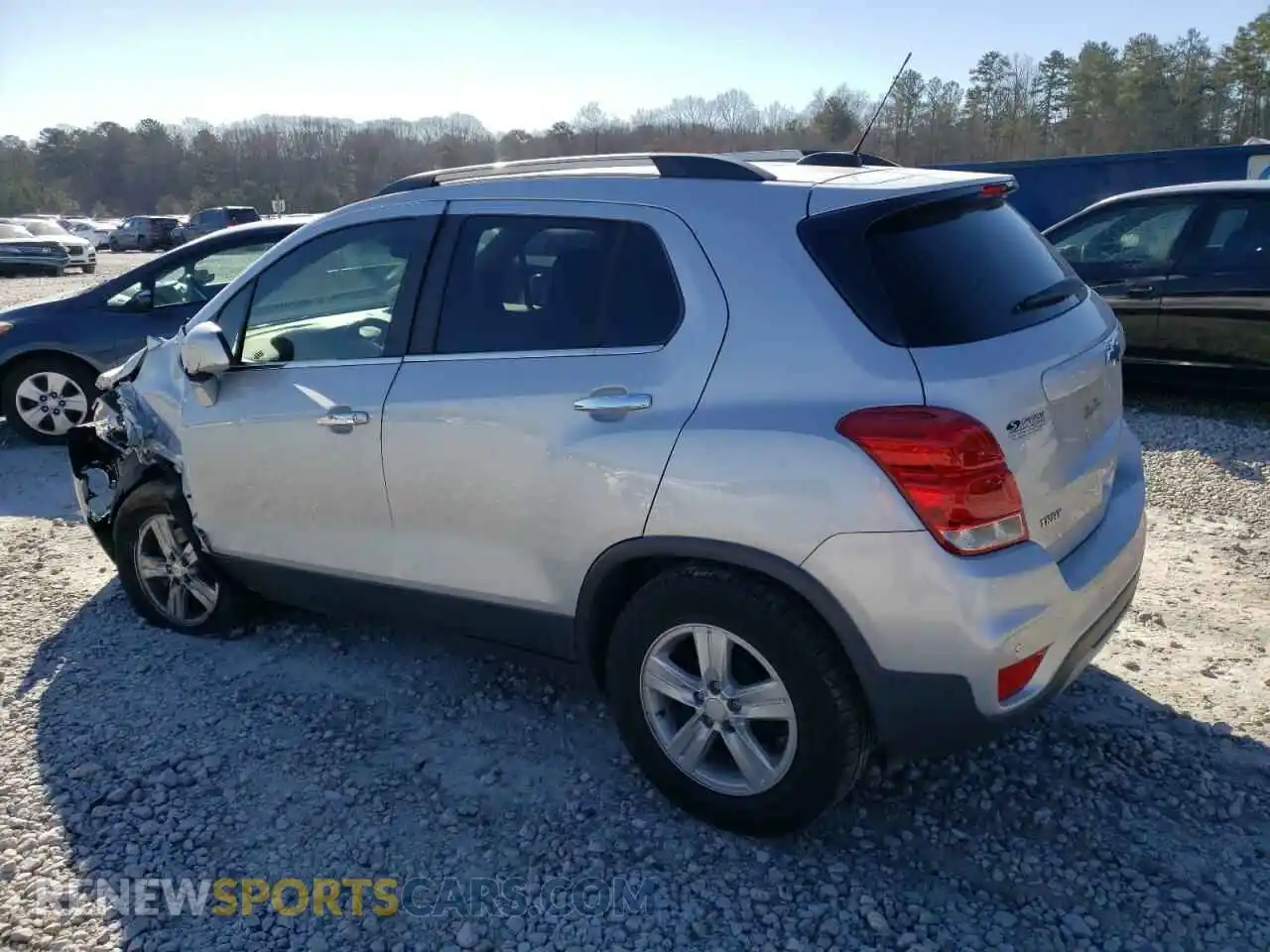 2 Photograph of a damaged car 3GNCJLSB7LL220390 CHEVROLET TRAX 2020