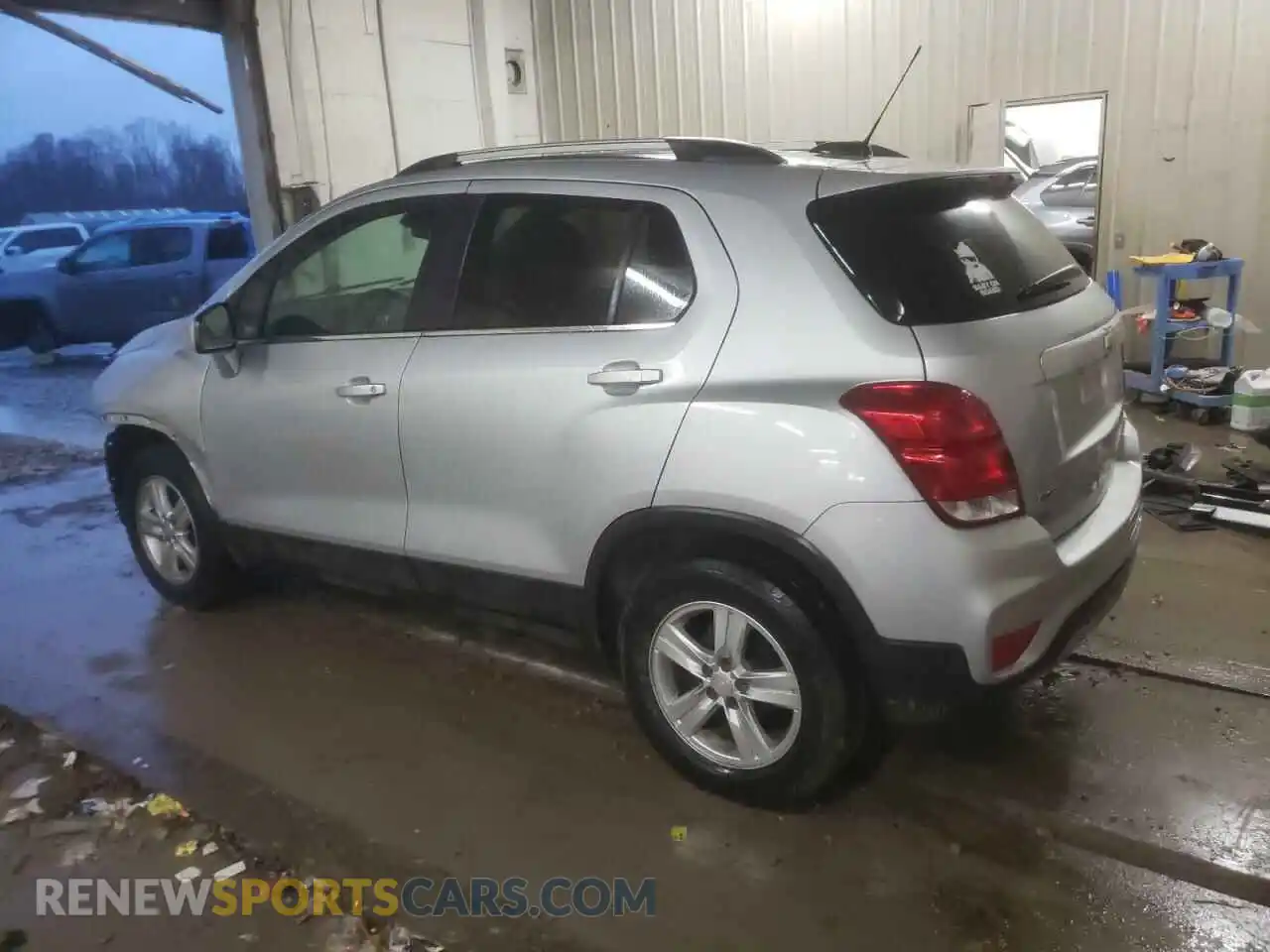 2 Фотография поврежденного автомобиля 3GNCJLSB7LL302443 CHEVROLET TRAX 2020