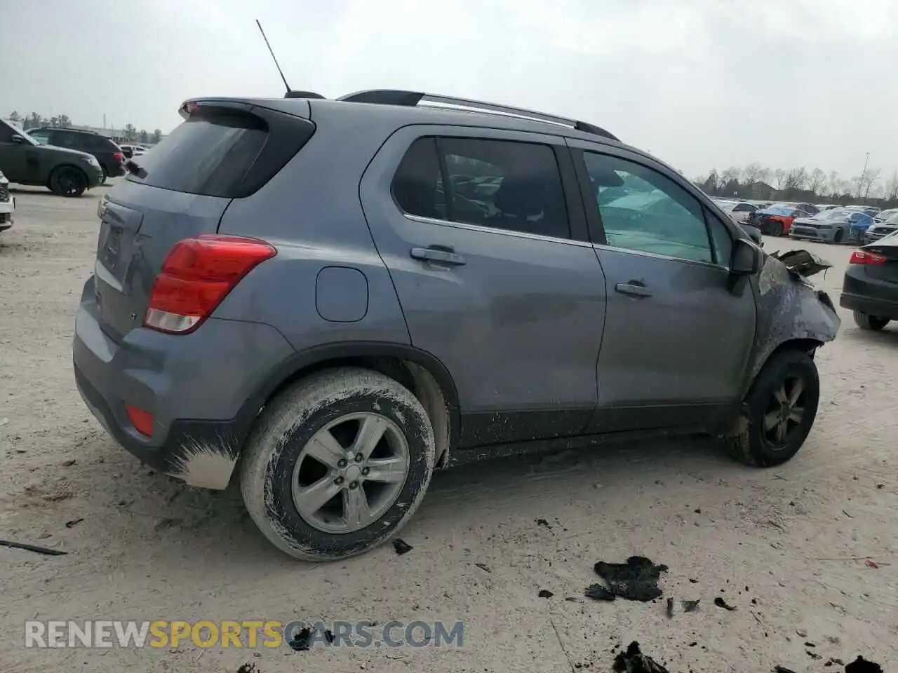 3 Photograph of a damaged car 3GNCJLSB8LL261658 CHEVROLET TRAX 2020