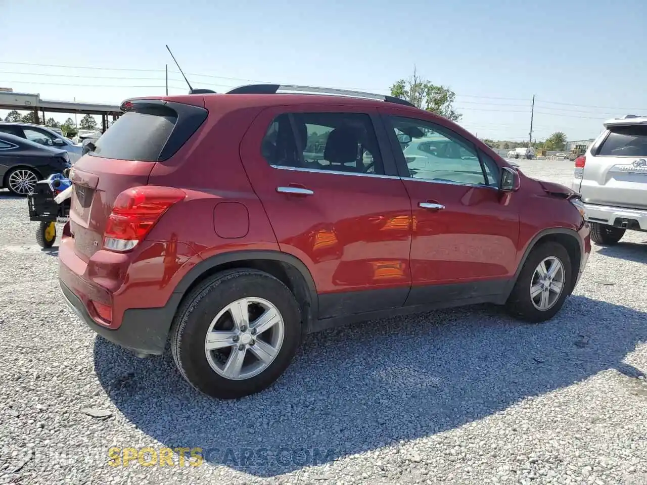 3 Photograph of a damaged car 3GNCJLSB9LL254802 CHEVROLET TRAX 2020