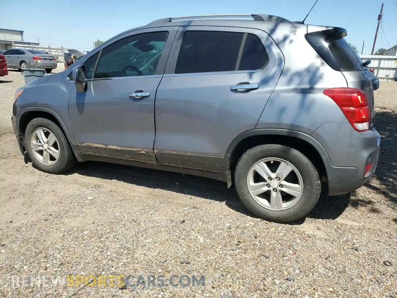 2 Photograph of a damaged car 3GNCJLSBXLL249723 CHEVROLET TRAX 2020