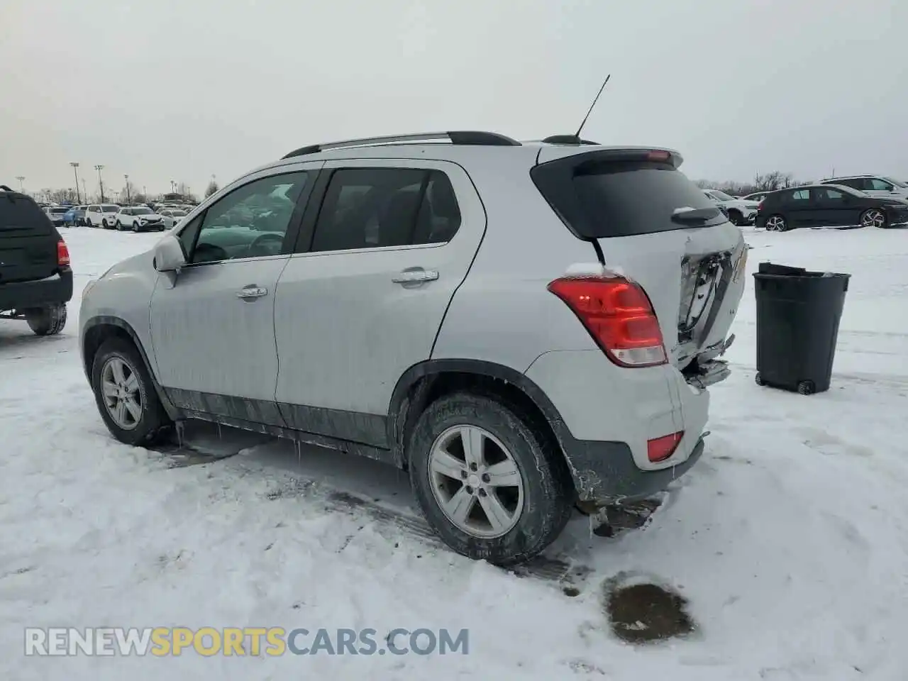 2 Photograph of a damaged car 3GNCJPSB8LL301860 CHEVROLET TRAX 2020