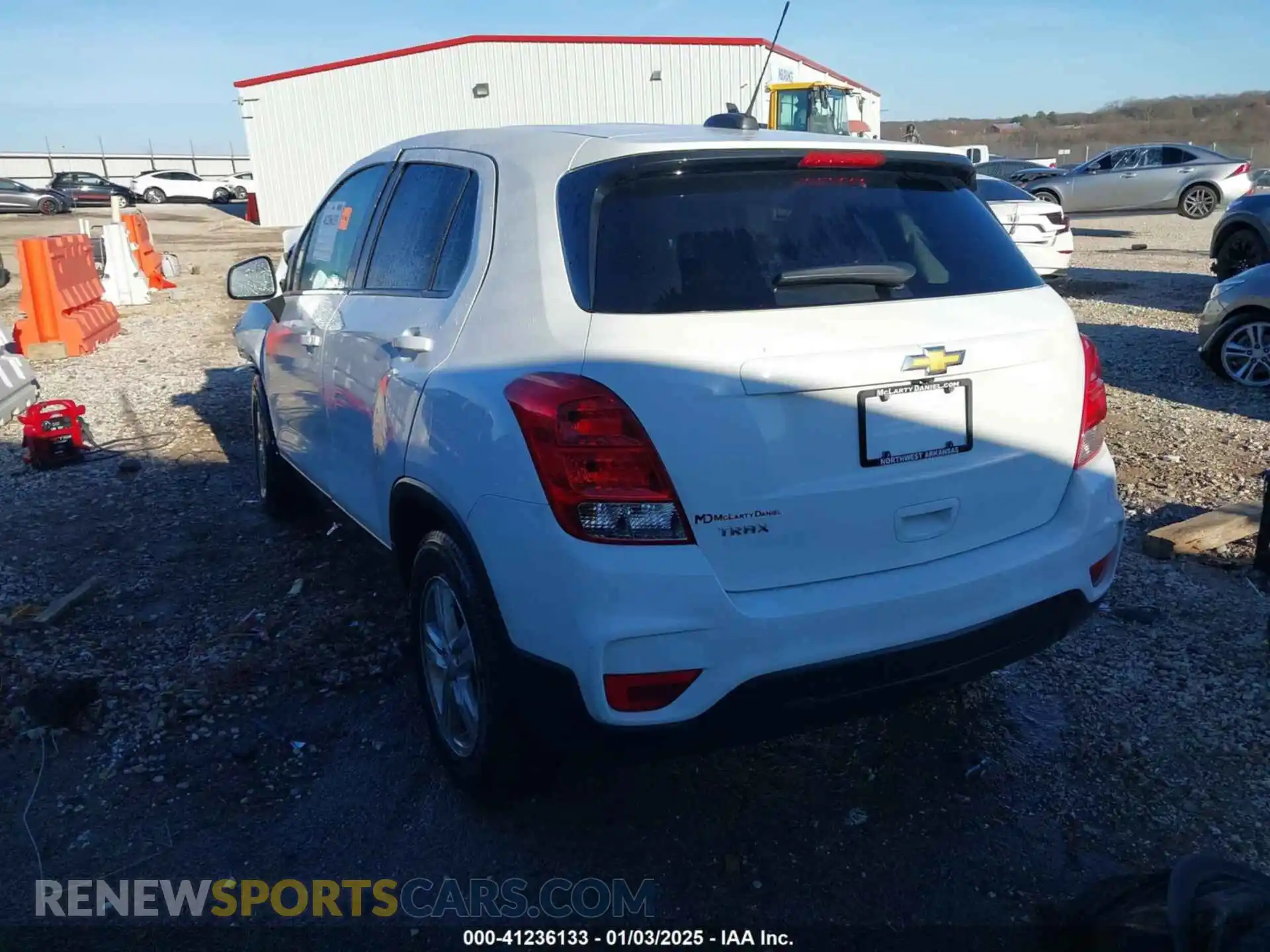 3 Photograph of a damaged car KL7CJKSB0LB044235 CHEVROLET TRAX 2020