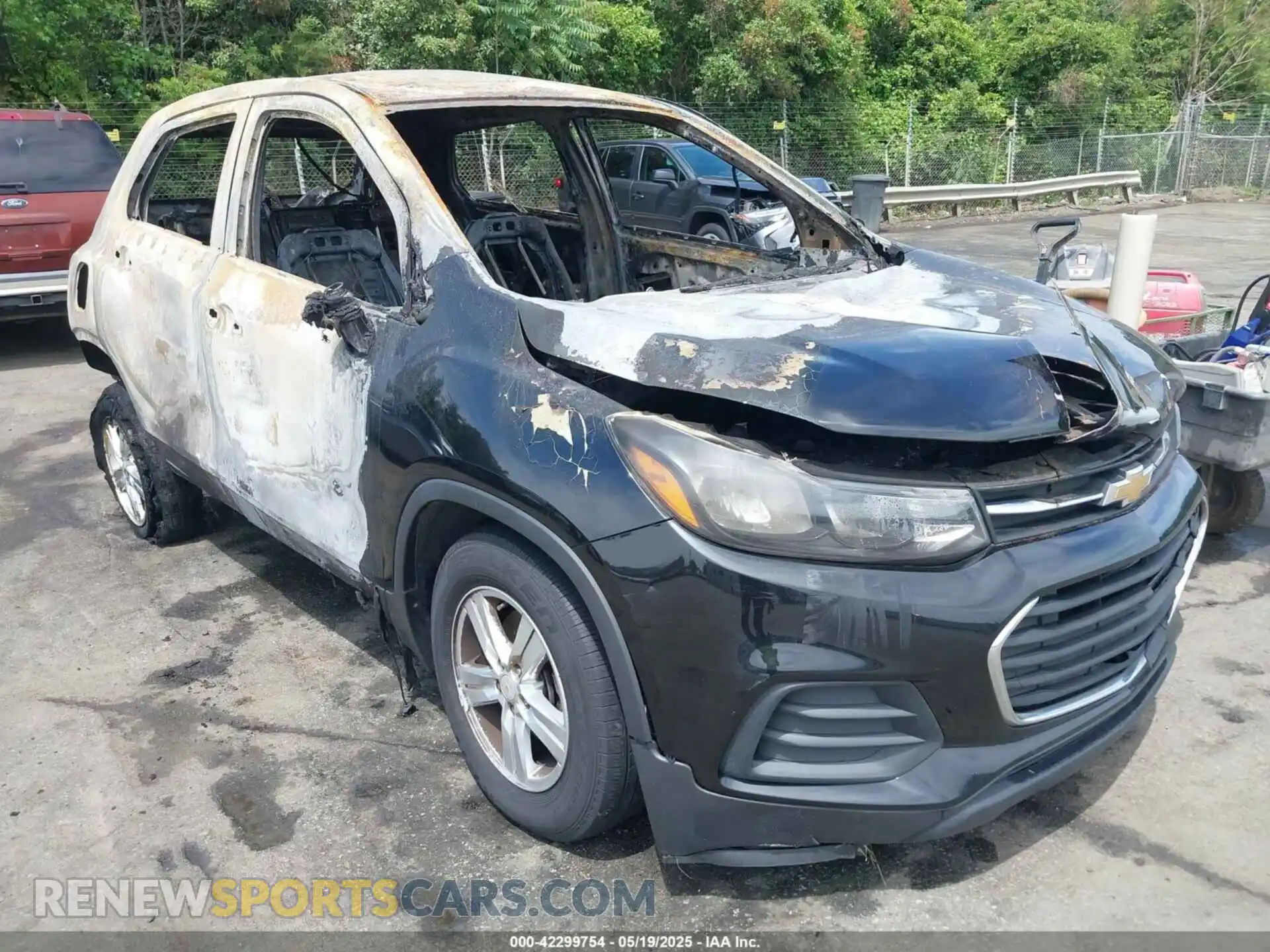 1 Photograph of a damaged car KL7CJKSB5LB062004 CHEVROLET TRAX 2020