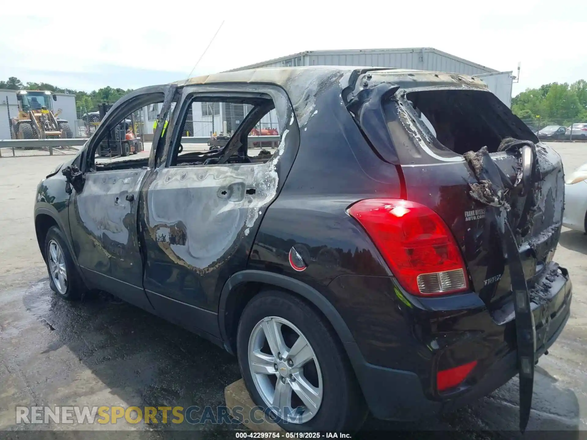 3 Photograph of a damaged car KL7CJKSB5LB062004 CHEVROLET TRAX 2020