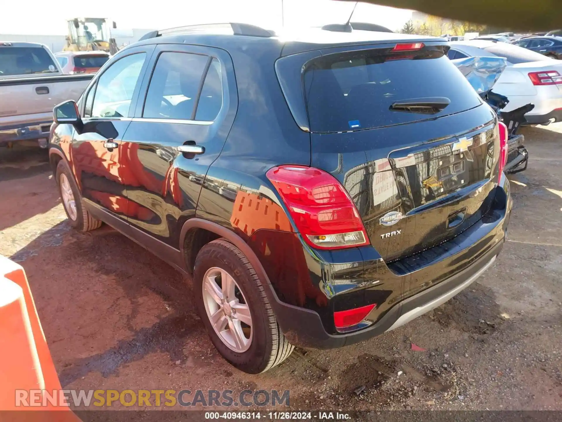 3 Photograph of a damaged car KL7CJLSB0LB041812 CHEVROLET TRAX 2020
