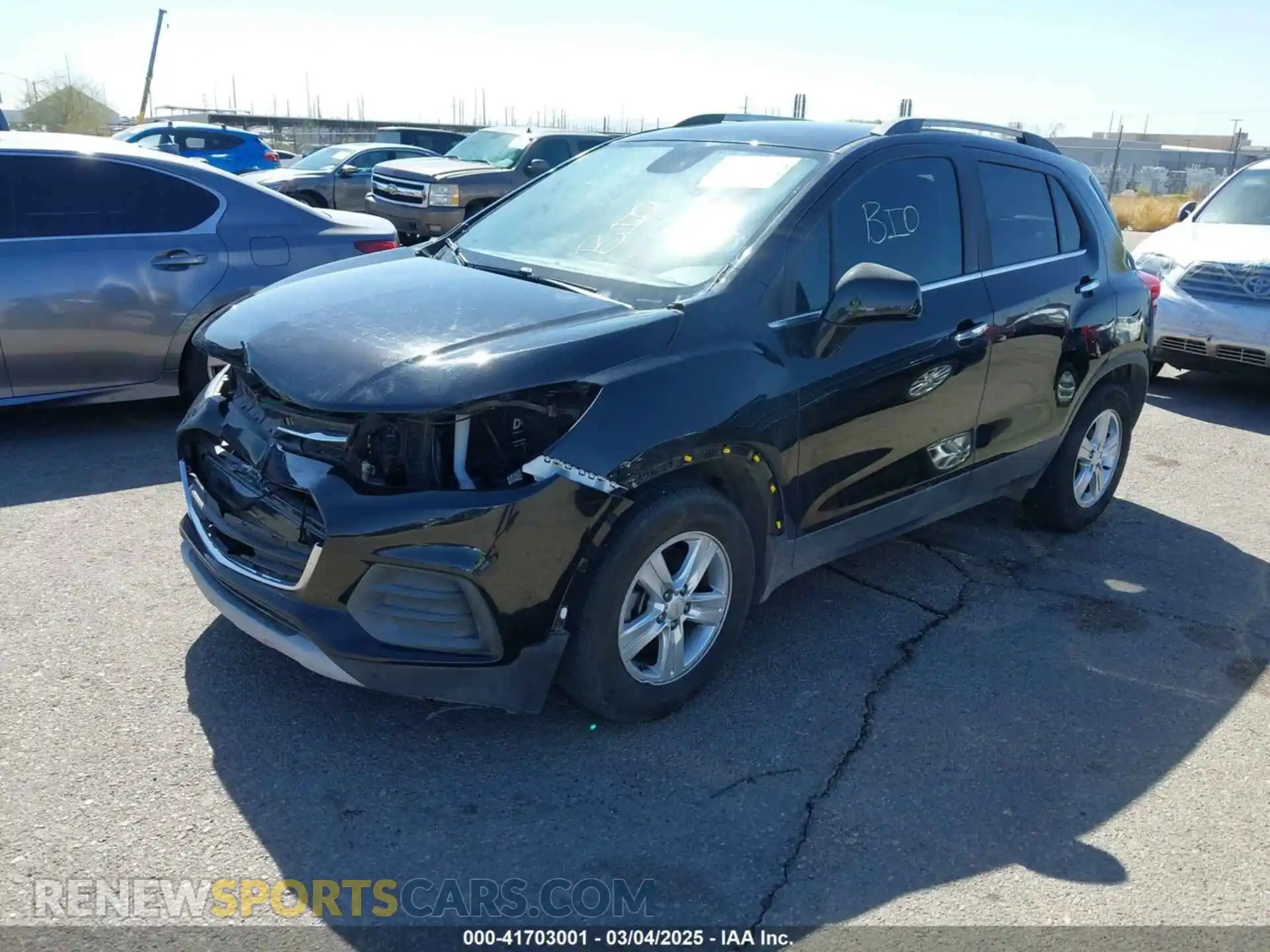 2 Photograph of a damaged car KL7CJLSB0LB042443 CHEVROLET TRAX 2020