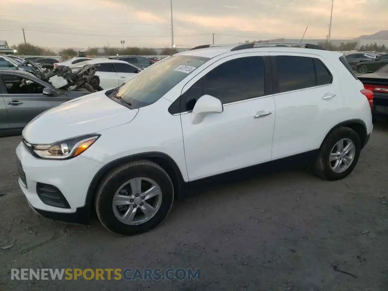 1 Photograph of a damaged car KL7CJLSB0LB064359 CHEVROLET TRAX 2020