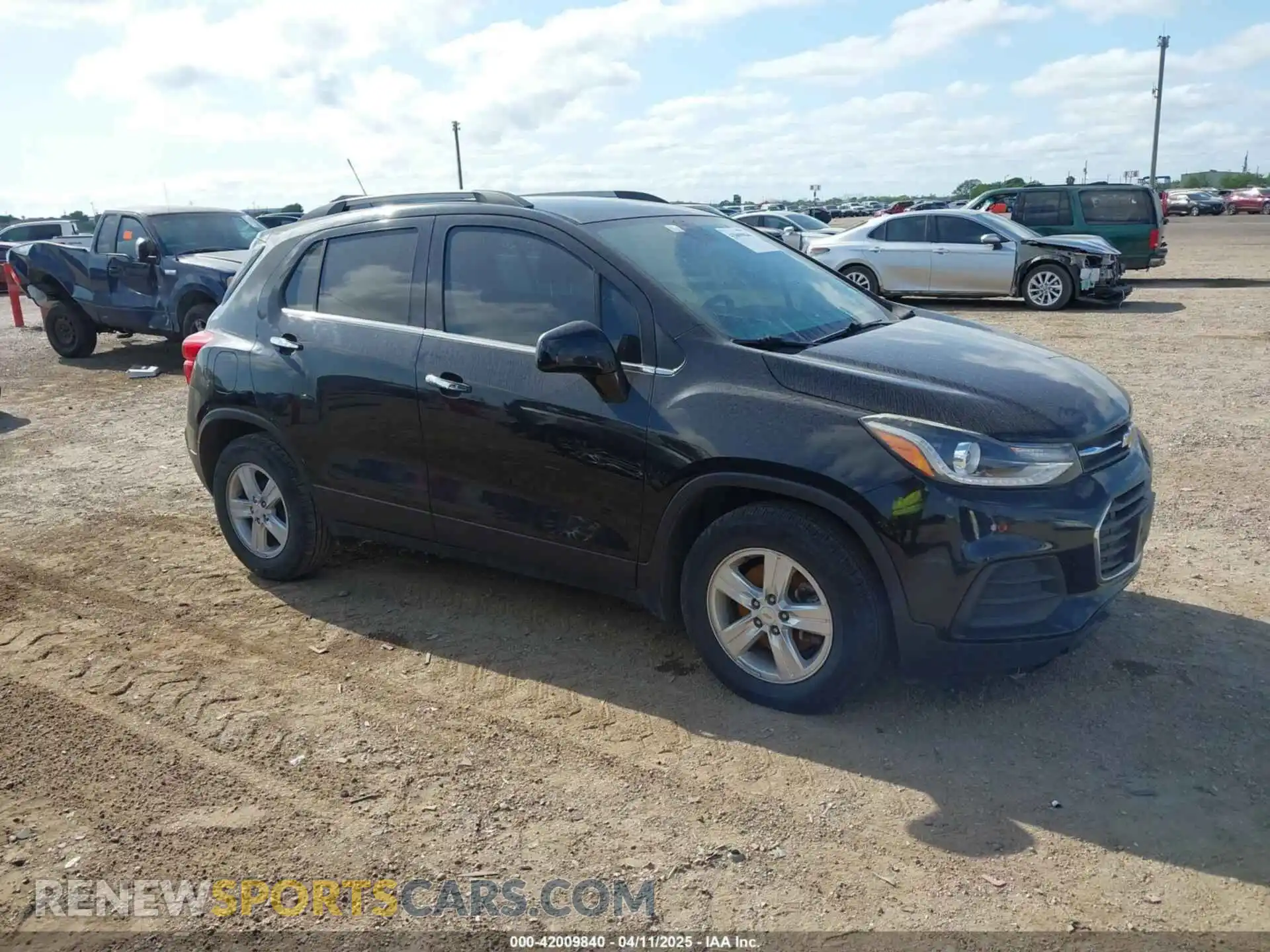 1 Photograph of a damaged car KL7CJLSB0LB083753 CHEVROLET TRAX 2020