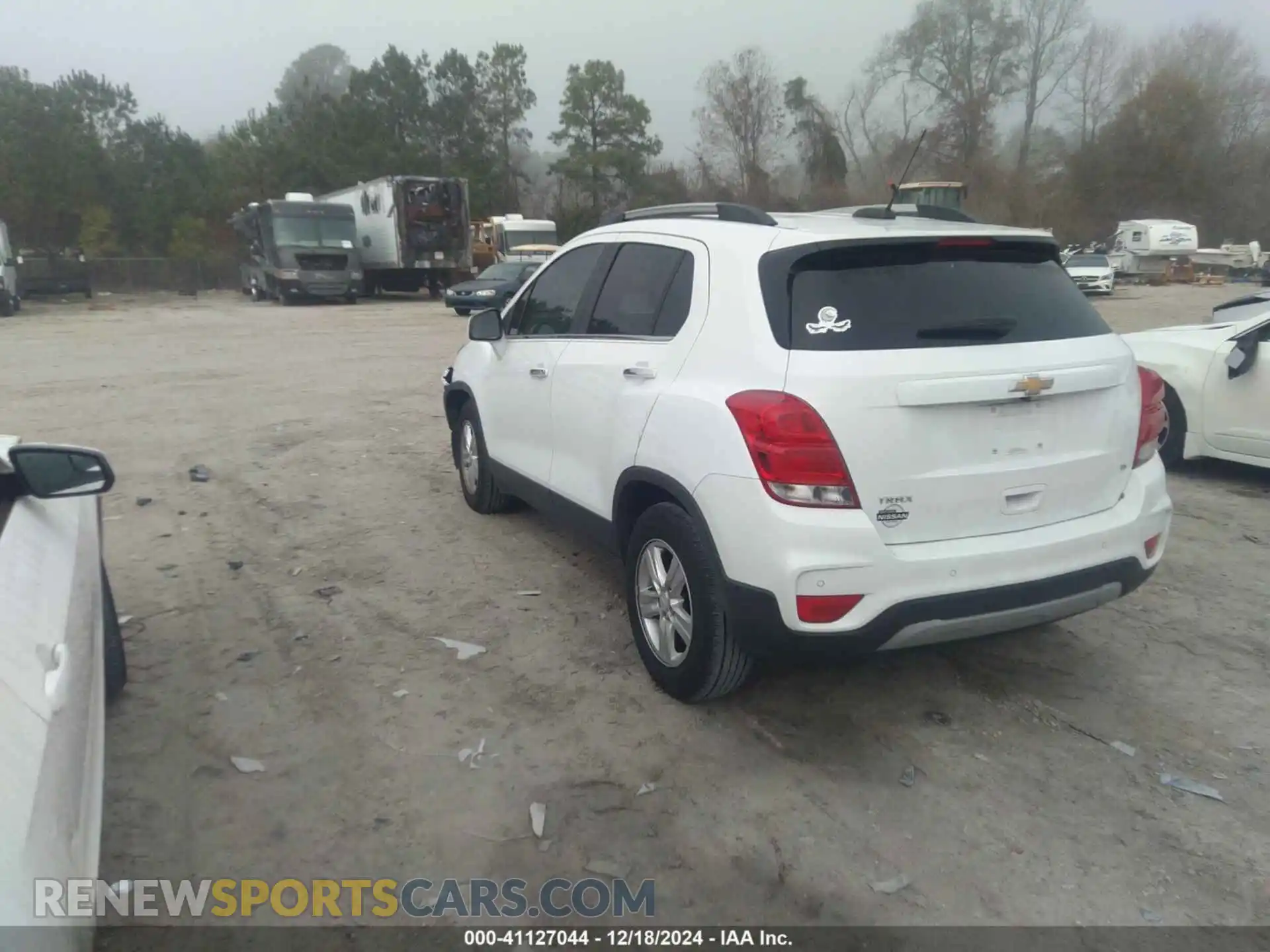 3 Photograph of a damaged car KL7CJLSB1LB075192 CHEVROLET TRAX 2020