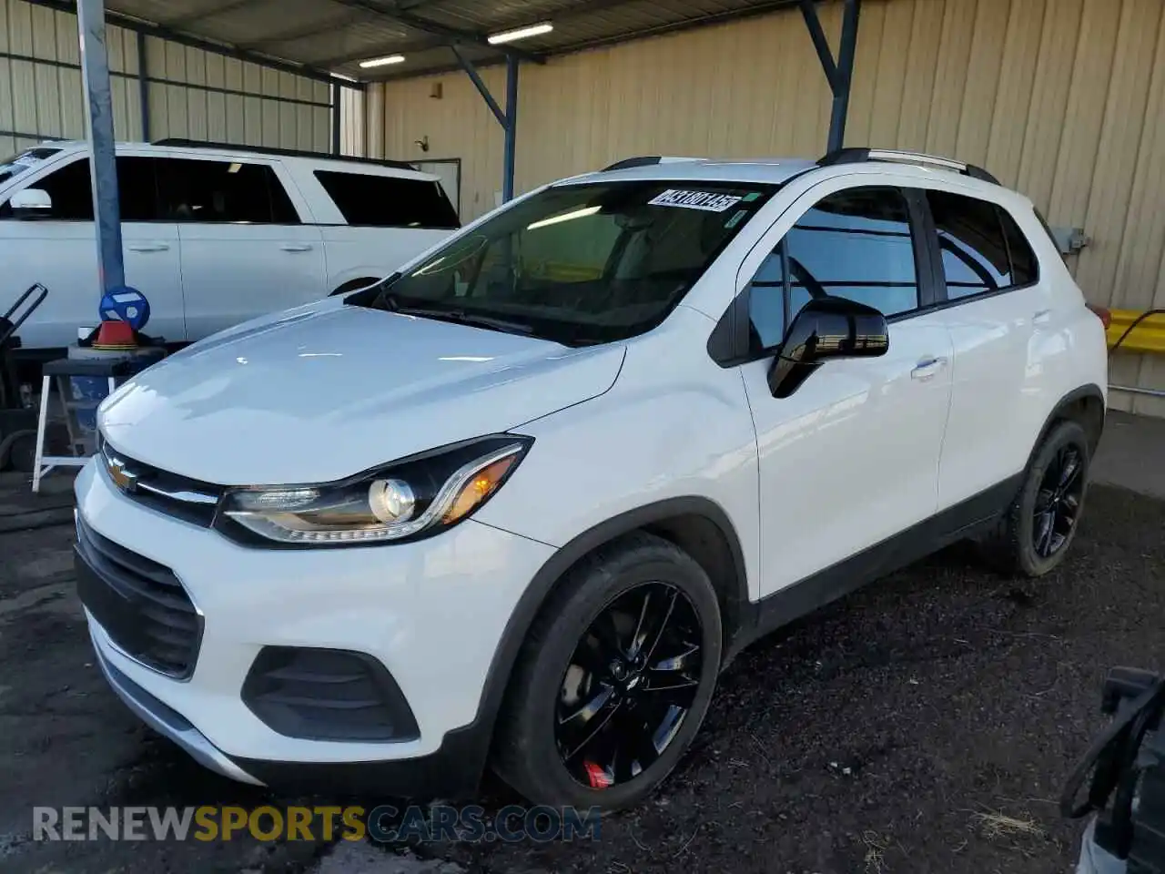 1 Photograph of a damaged car KL7CJLSB2LB320467 CHEVROLET TRAX 2020