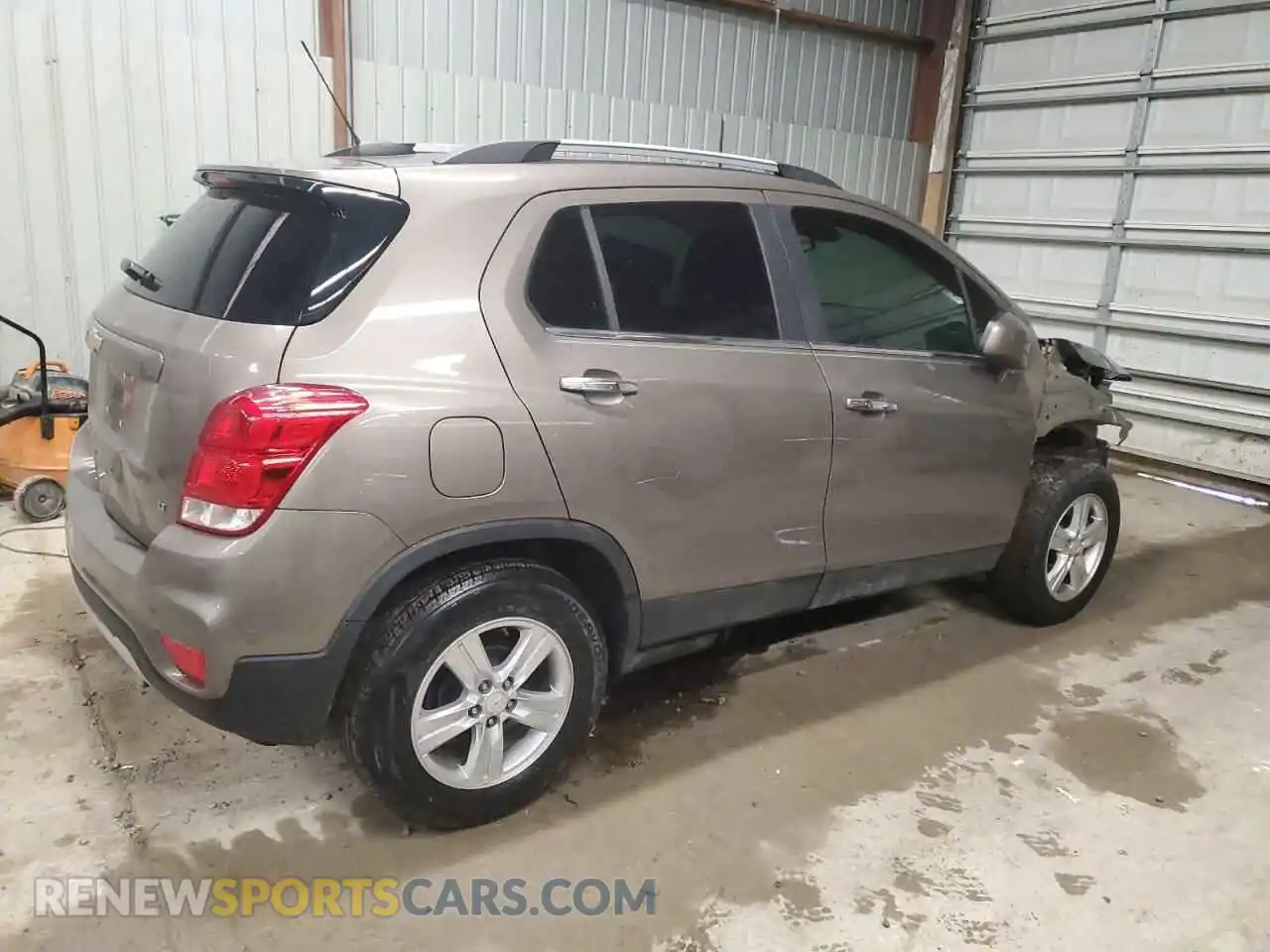3 Photograph of a damaged car KL7CJLSB2LB348852 CHEVROLET TRAX 2020