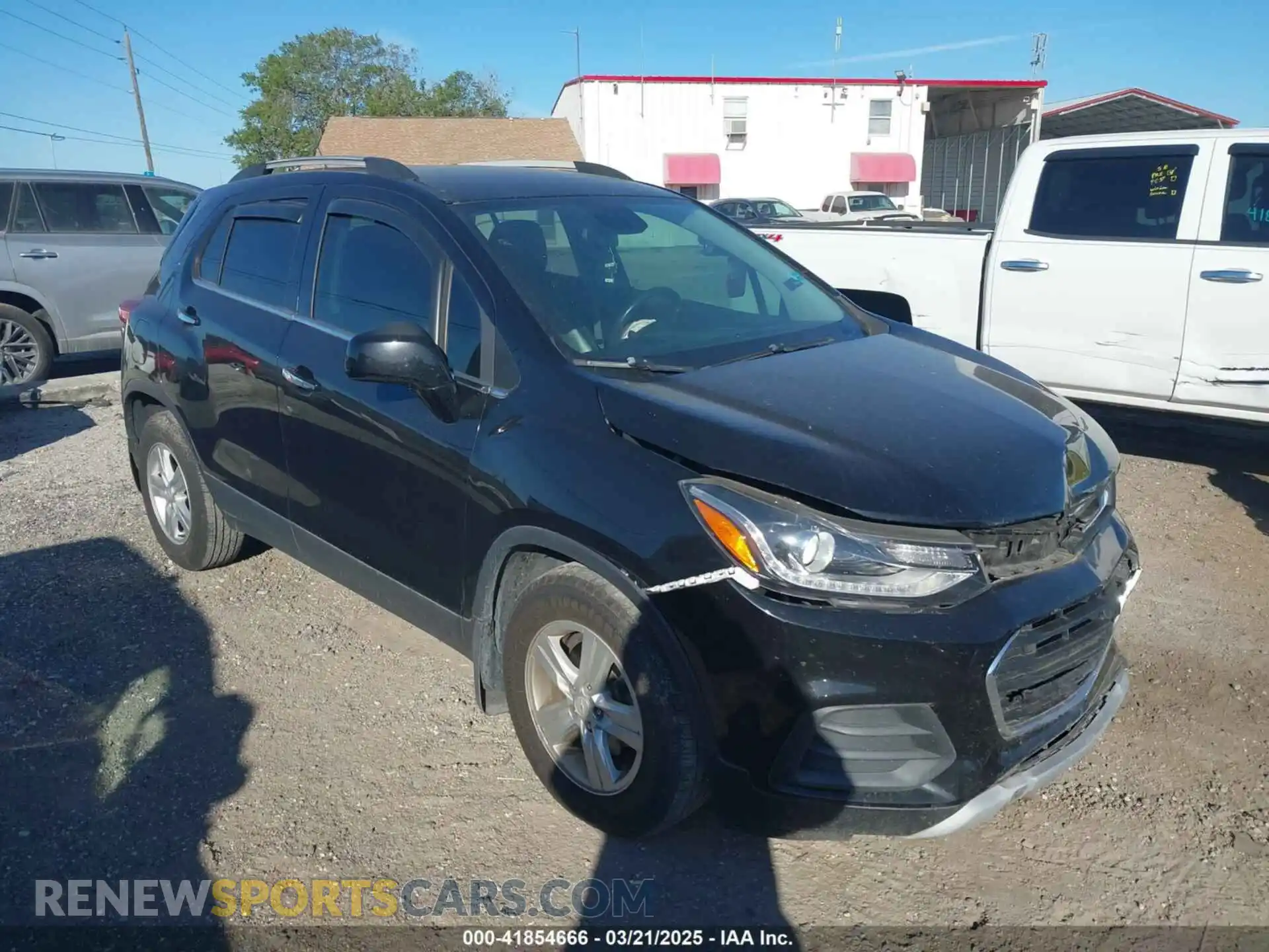 1 Photograph of a damaged car KL7CJLSB4LB011695 CHEVROLET TRAX 2020