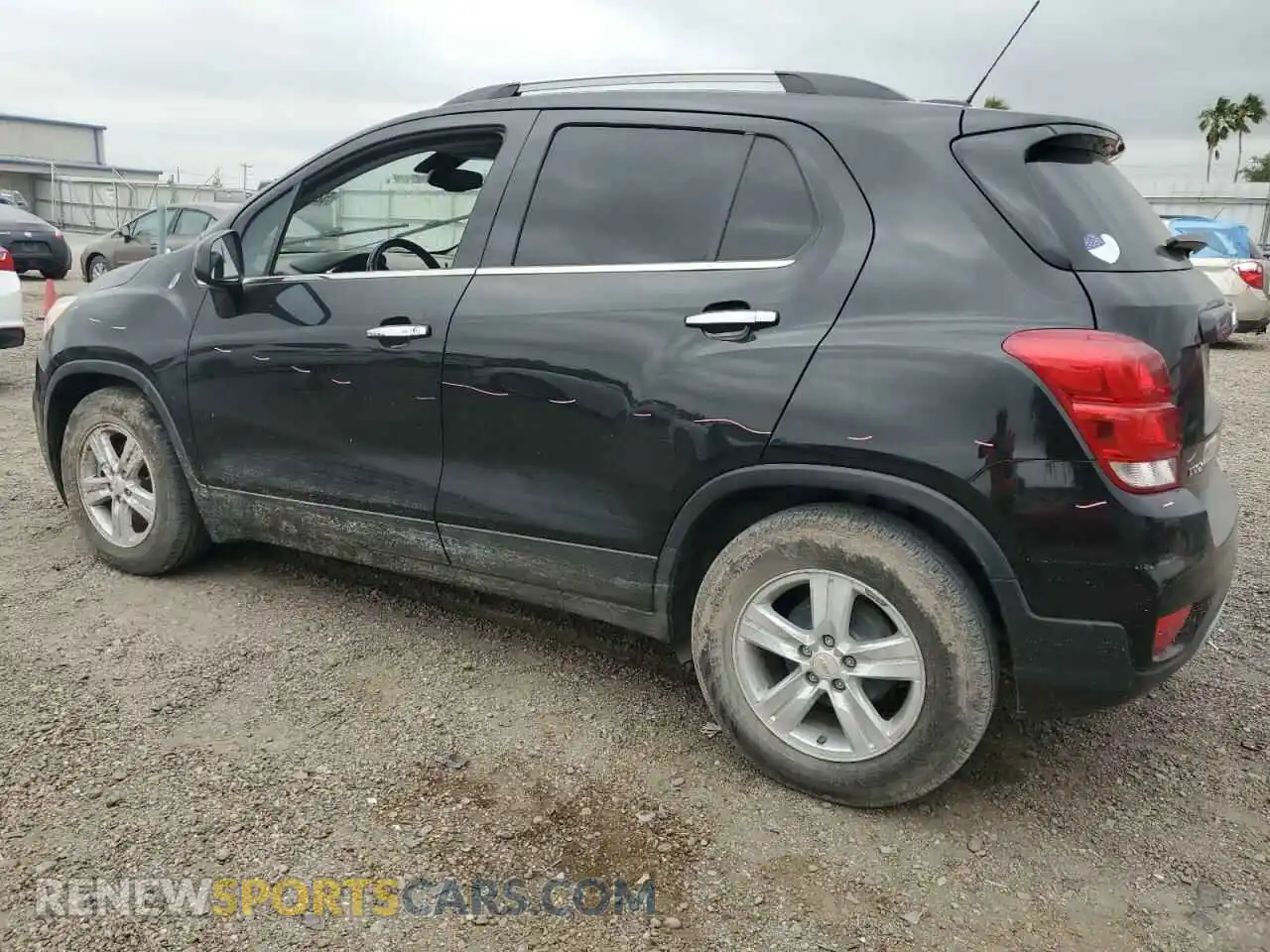 2 Photograph of a damaged car KL7CJLSB4LB027556 CHEVROLET TRAX 2020