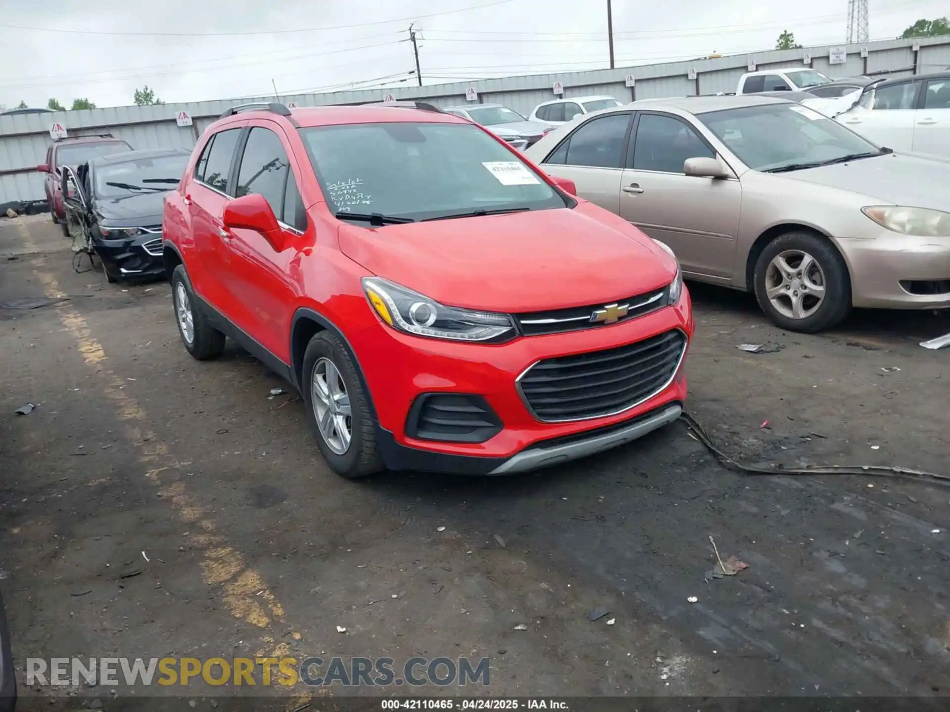 1 Photograph of a damaged car KL7CJLSB5LB343435 CHEVROLET TRAX 2020