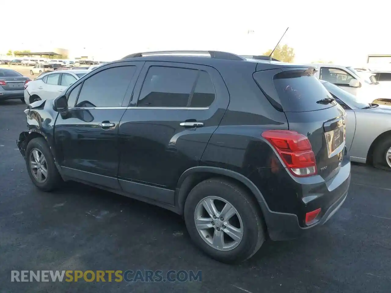 2 Photograph of a damaged car KL7CJLSB6LB027042 CHEVROLET TRAX 2020