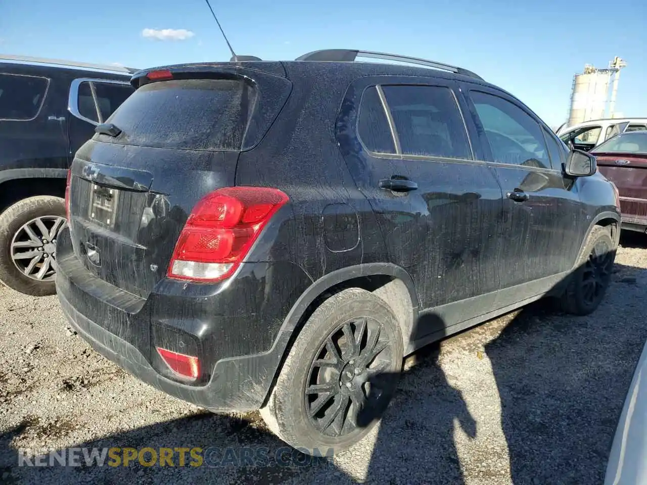 3 Photograph of a damaged car KL7CJLSB6LB349955 CHEVROLET TRAX 2020