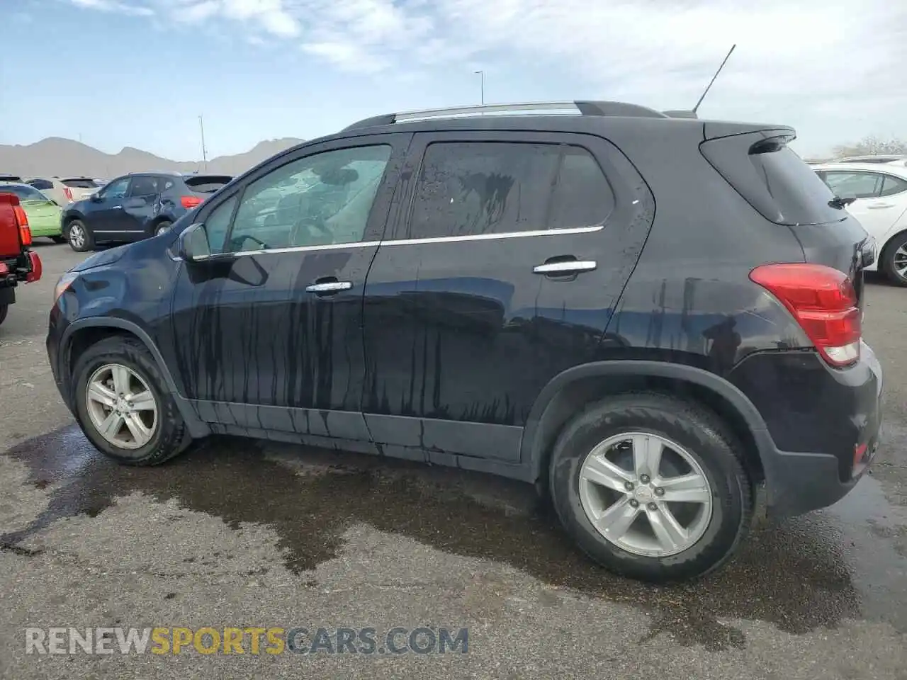 2 Photograph of a damaged car KL7CJLSB8LB031867 CHEVROLET TRAX 2020