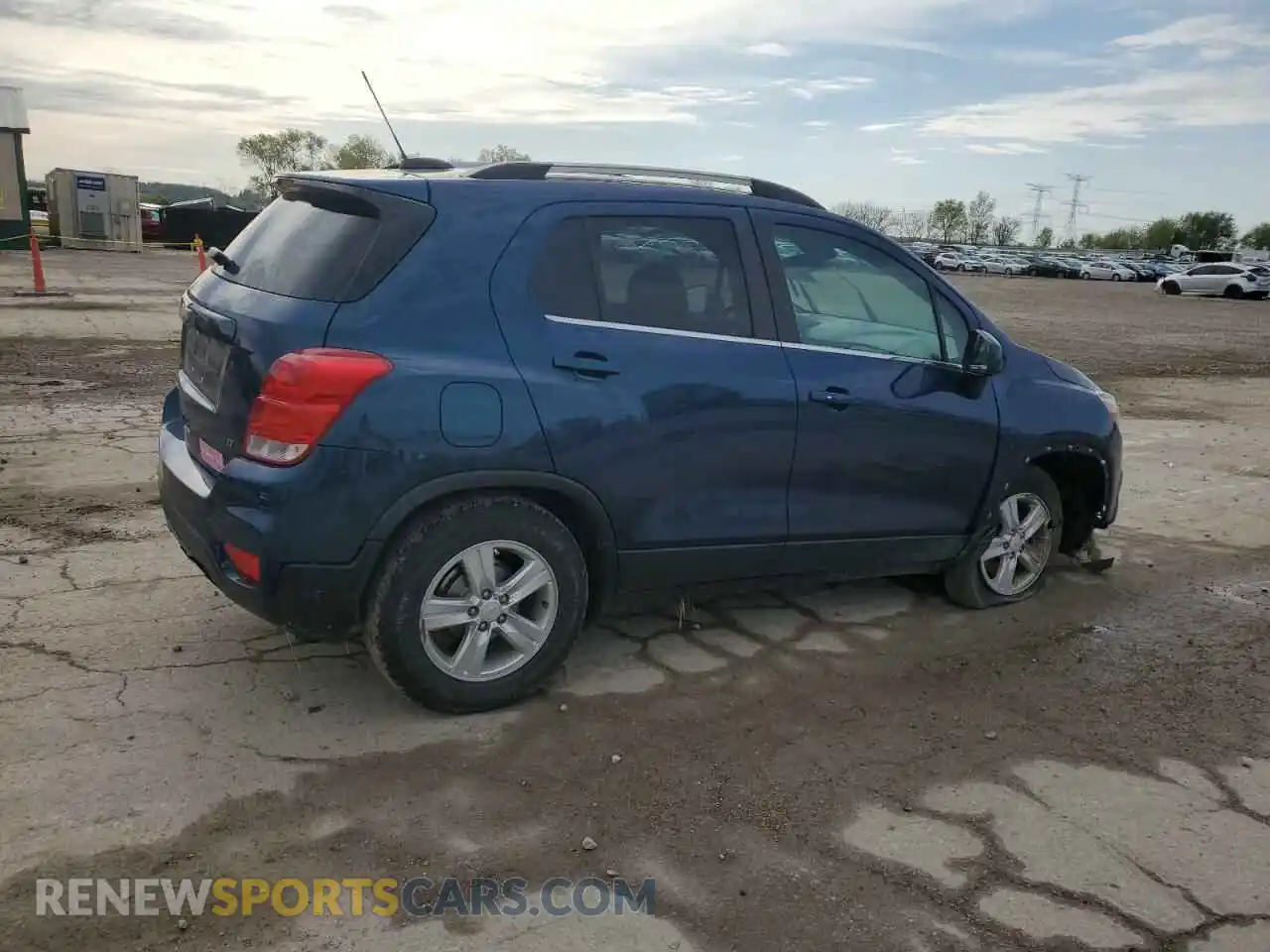 3 Photograph of a damaged car KL7CJLSB9LB330512 CHEVROLET TRAX 2020
