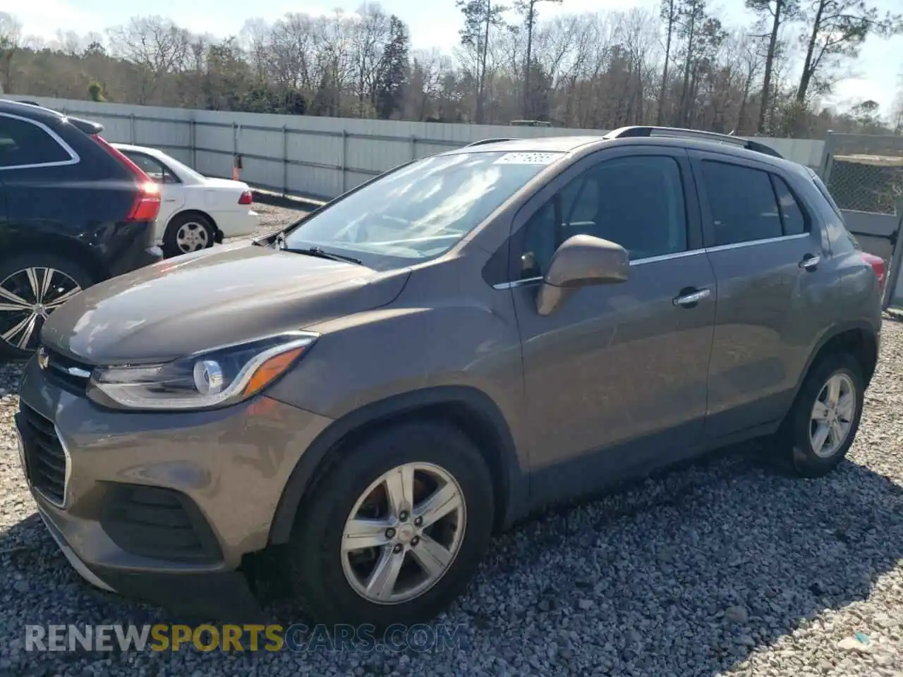 1 Photograph of a damaged car KL7CJLSBXLB352910 CHEVROLET TRAX 2020