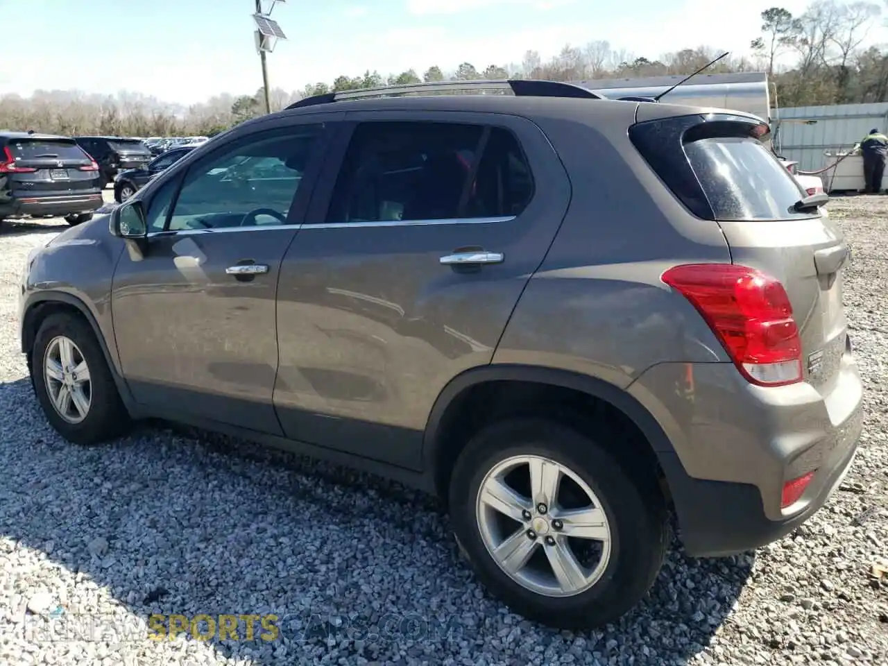 2 Photograph of a damaged car KL7CJLSBXLB352910 CHEVROLET TRAX 2020