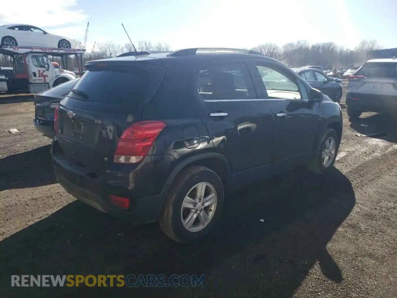 3 Photograph of a damaged car KL7CJPSB0LB001995 CHEVROLET TRAX 2020
